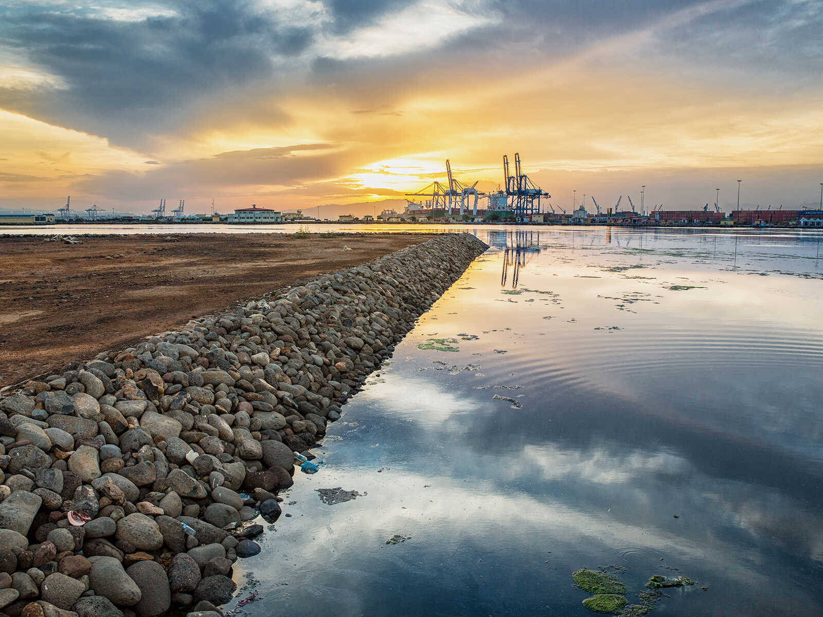 Djibouti, sunrise, rocky breakwater, HD Desktop Wallpaper
