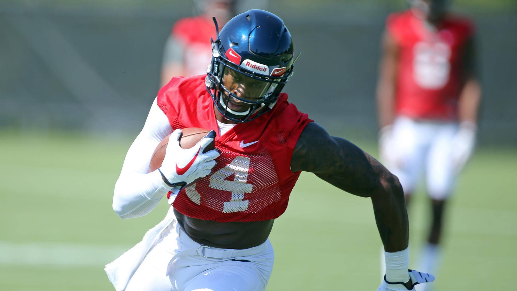 DK Metcalf, red jersey, helmet, Full HD Desktop Wallpaper
