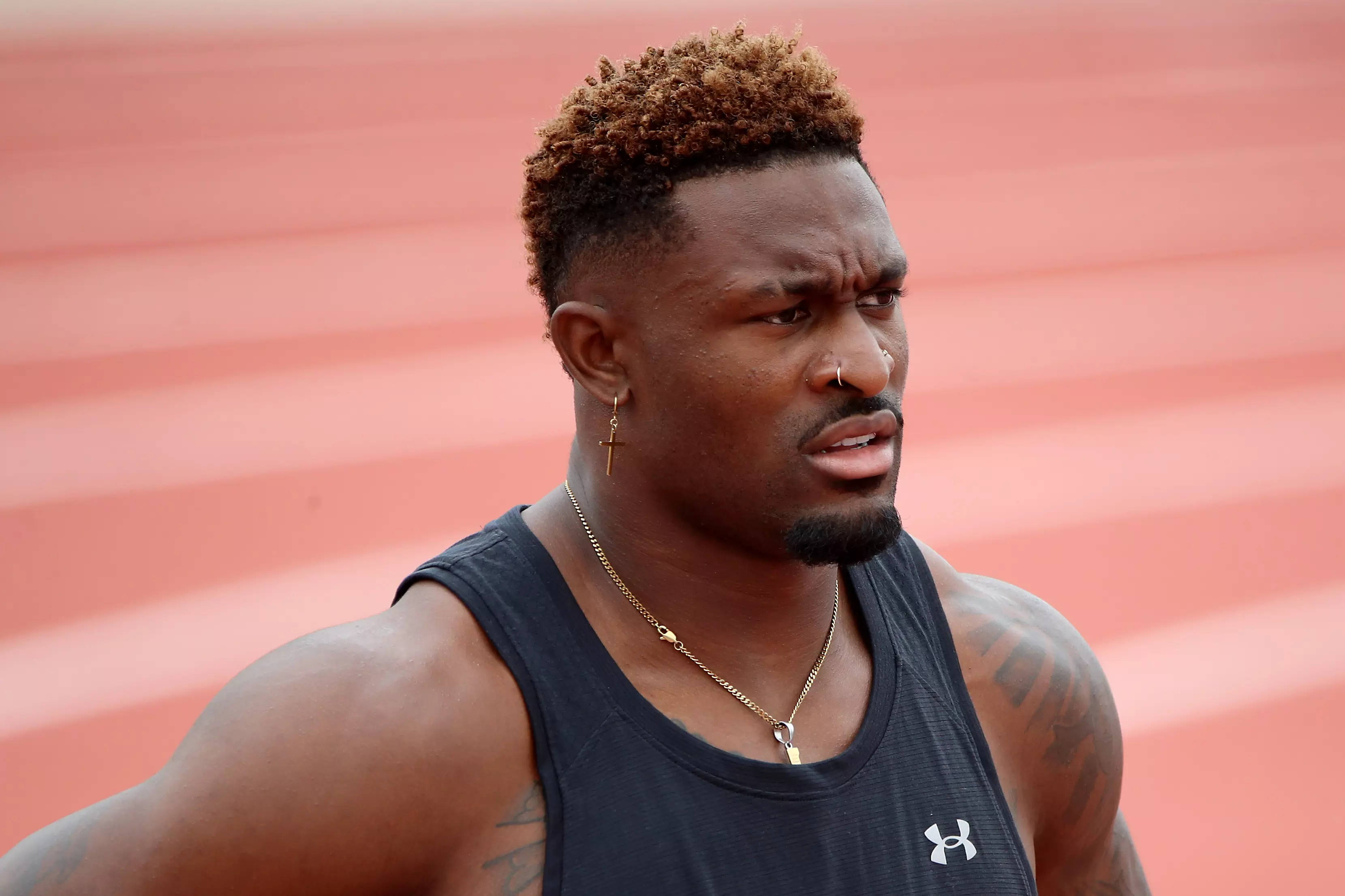 DK Metcalf, black tank top, red track, 2K Desktop Wallpaper
