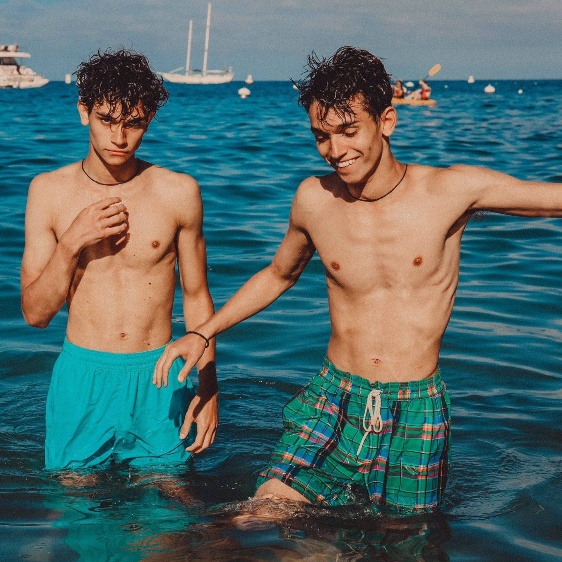 Dobre Brothers, twins, turquoise ocean water, Full HD Desktop Wallpaper