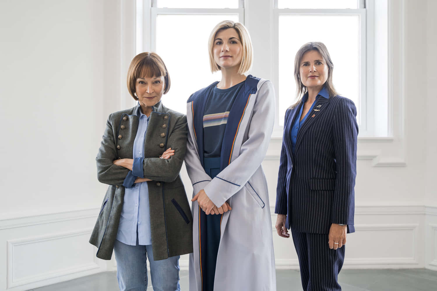 Doctor Who, female leads, minimalist white room, HD Desktop Wallpaper