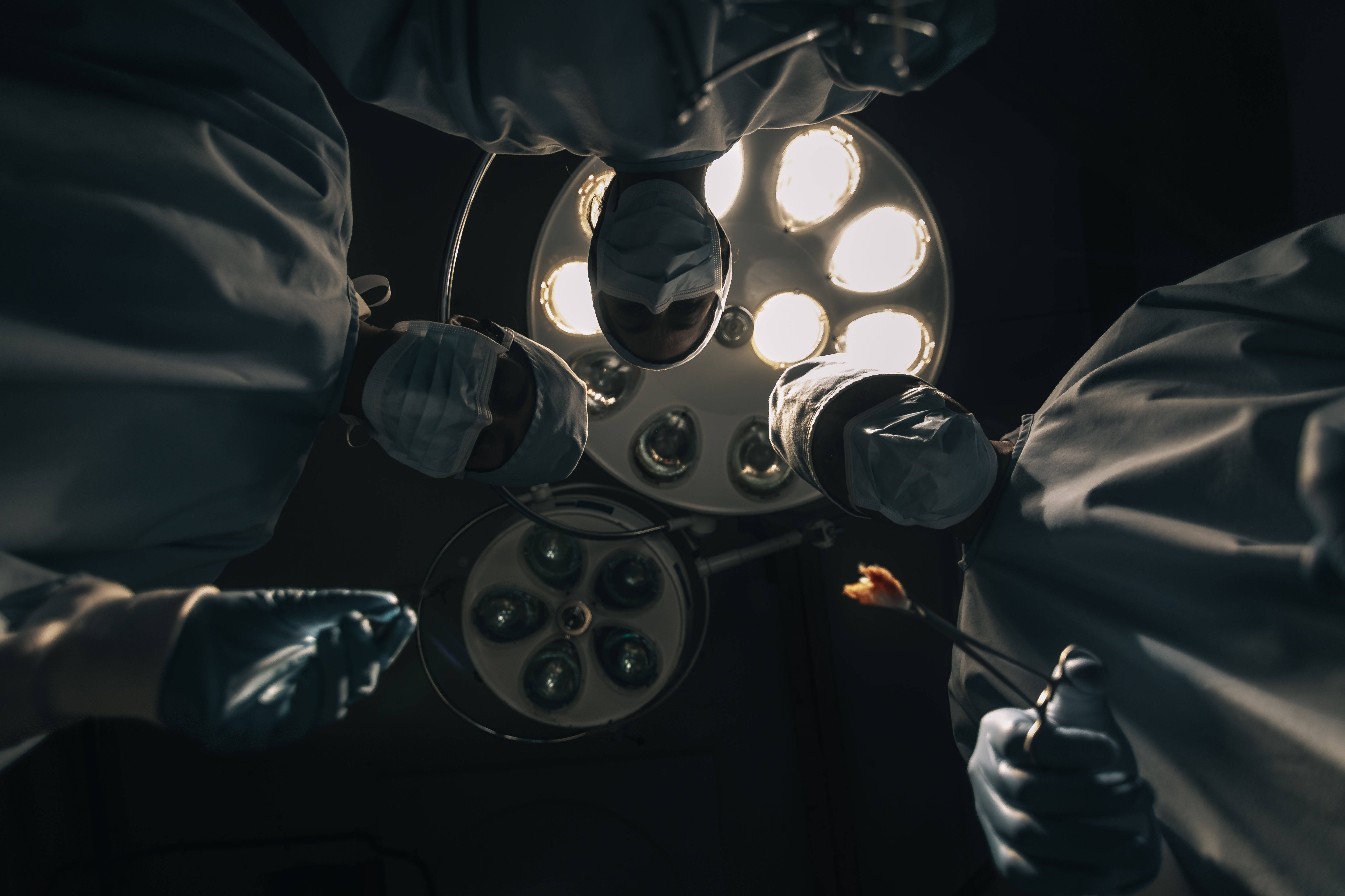 surgeons, sterile gowns, masks, 5K Desktop Wallpaper