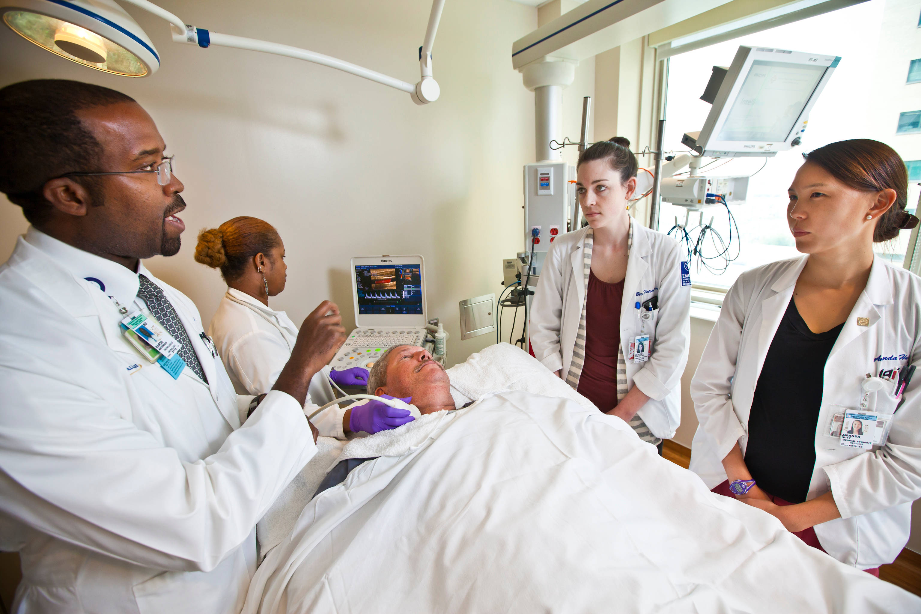 Doctors, white coats, hospital bed, 2K Desktop Wallpaper