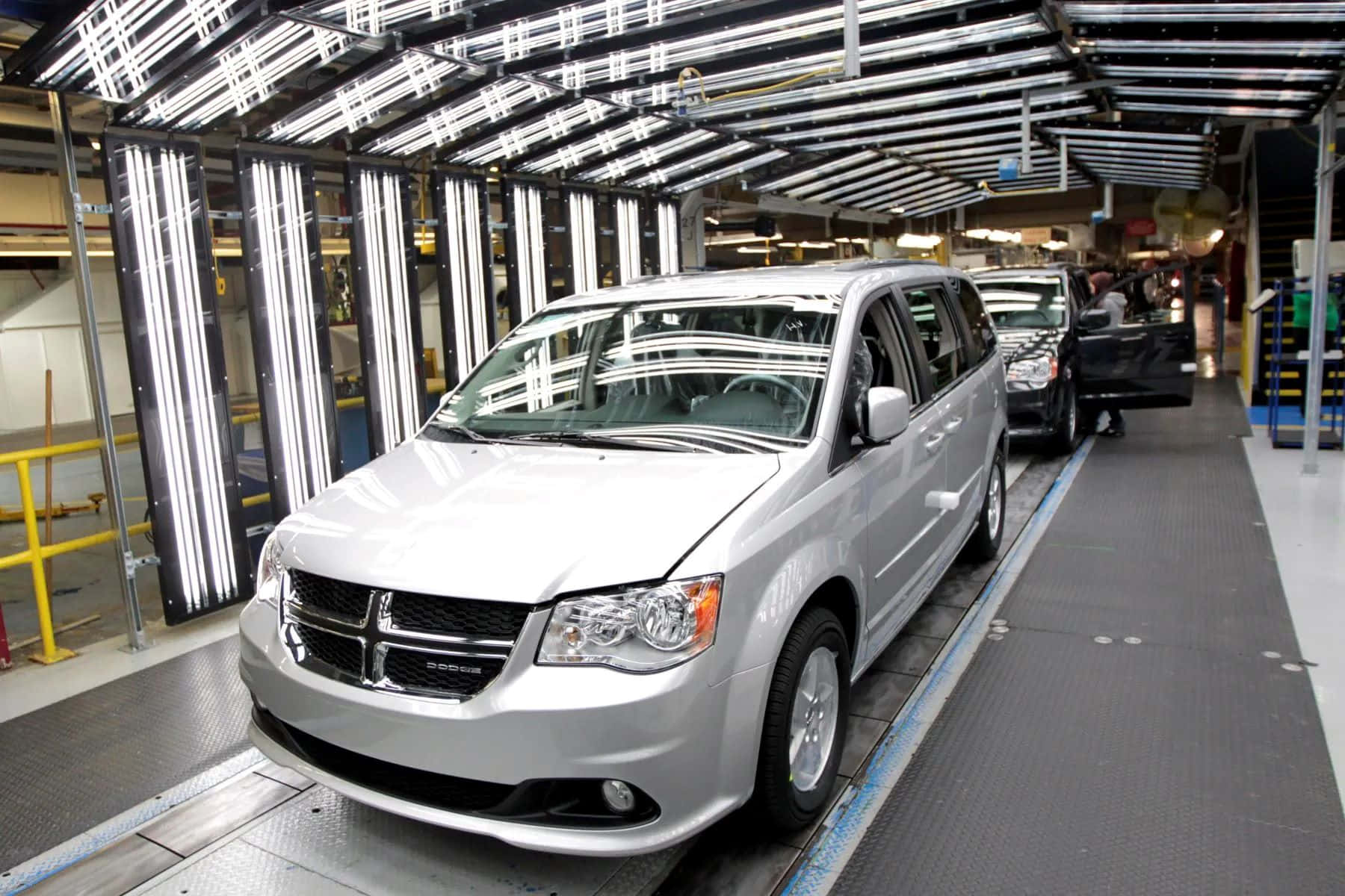 Dodge Grand Caravan, silver, automated factory assembly line, HD Desktop Wallpaper