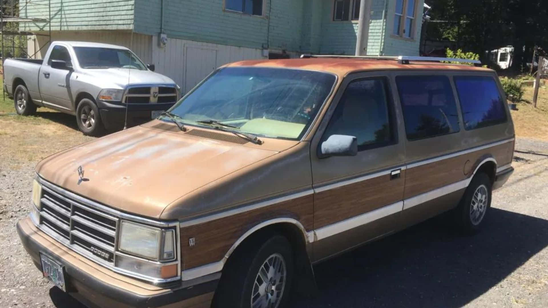 Dodge Grand Caravan, rusty brown, wood-trimmed, Full HD Desktop Wallpaper