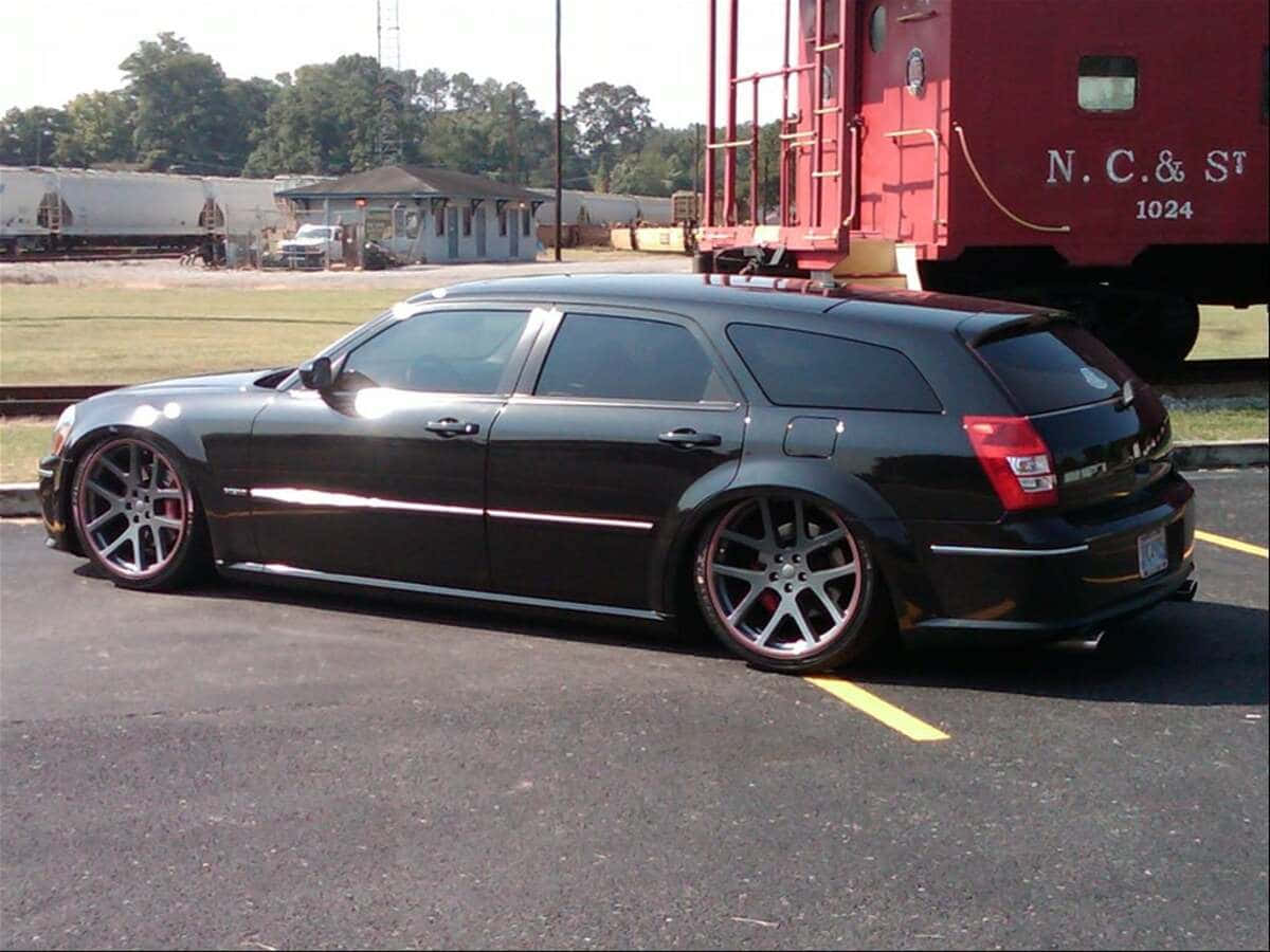 Dodge Magnum, black, station wagon, SD Desktop Wallpaper
