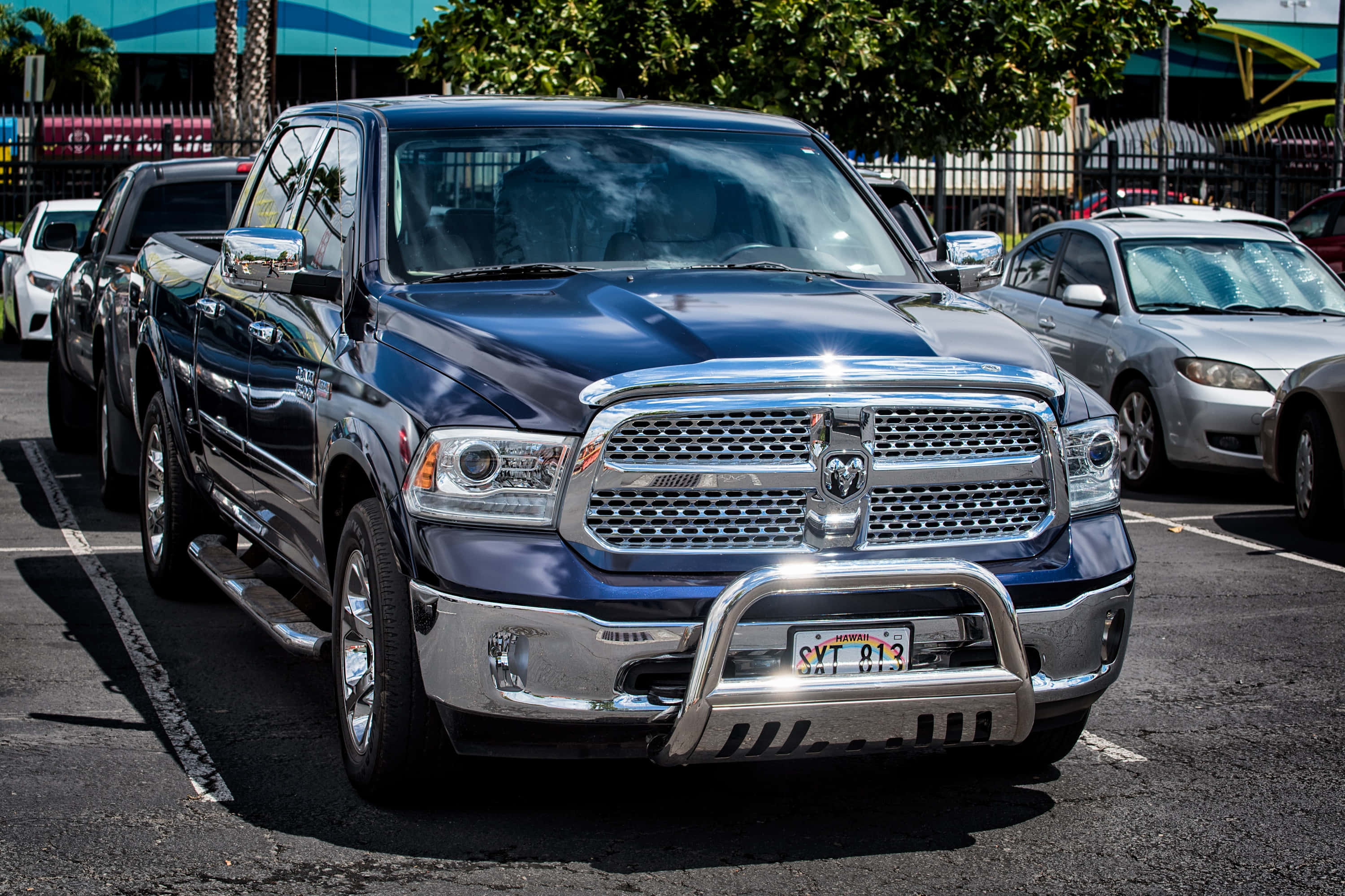 Dodge Ram, glossy dark blue, chrome grille, 2K Desktop Wallpaper