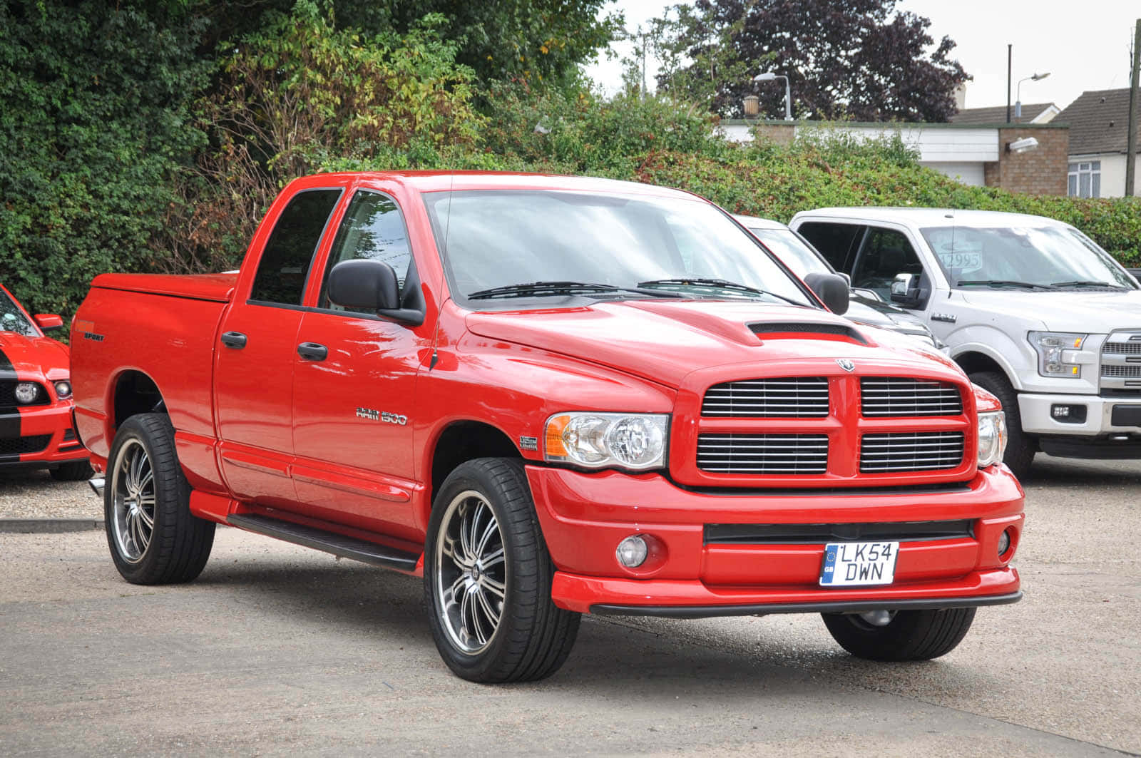Dodge Ram, glossy red, parked outdoors, HD Desktop Wallpaper