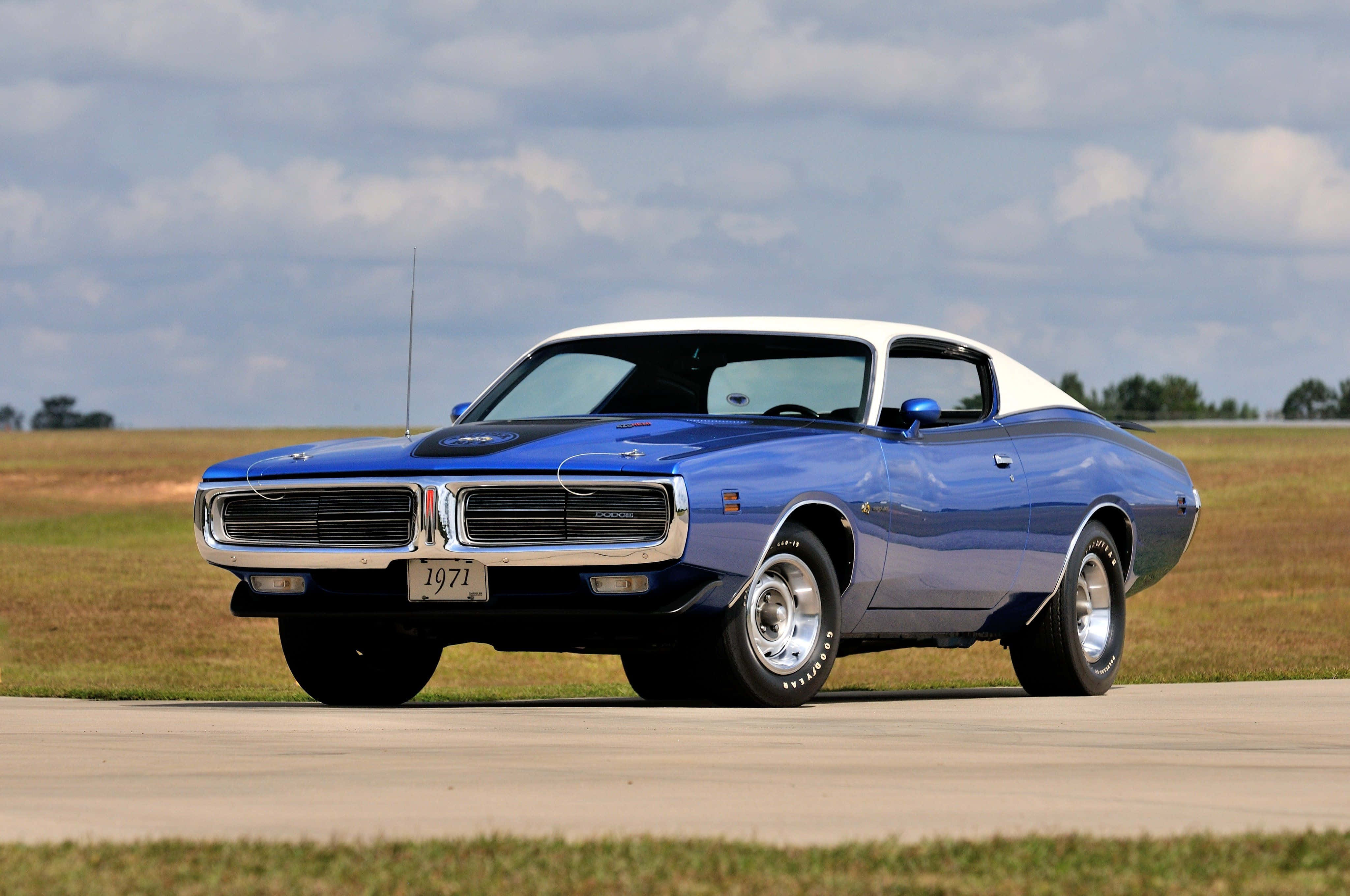 1971 Dodge Super Bee, vibrant blue, white roof, 4K Desktop Wallpaper
