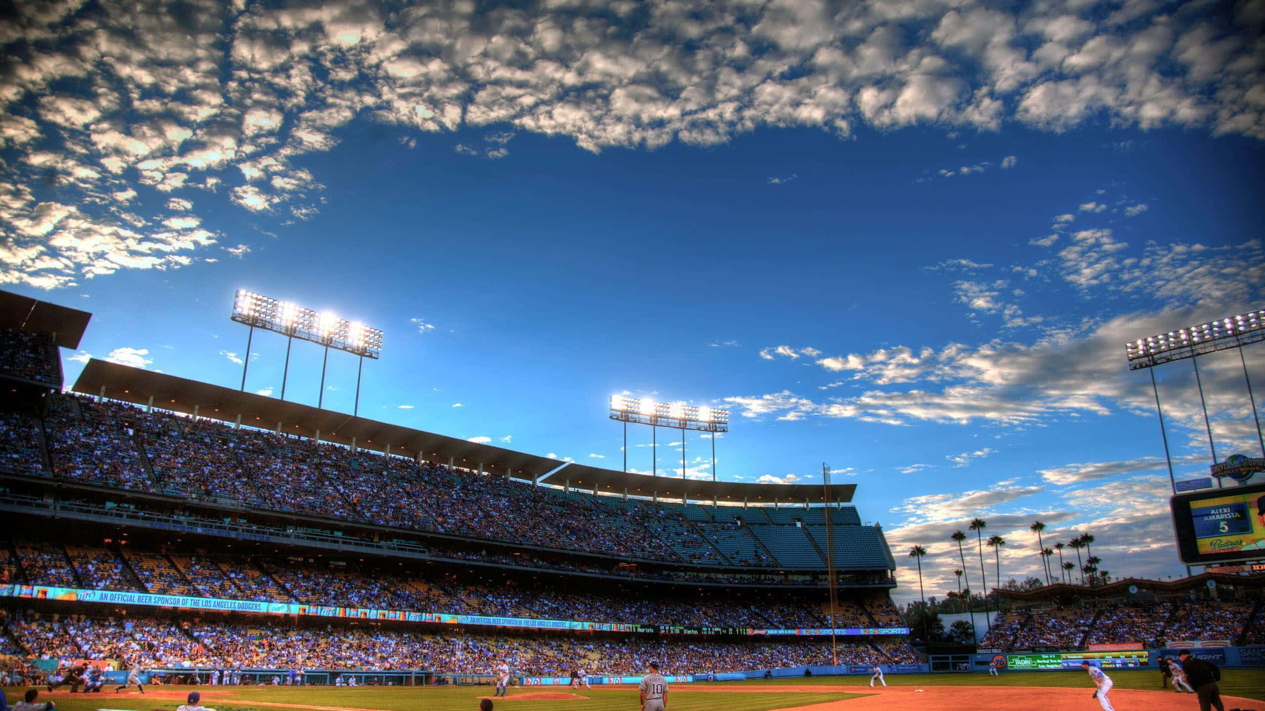 Dodger Stadium, baseball stadium, cheering fans, 2K Desktop Wallpaper