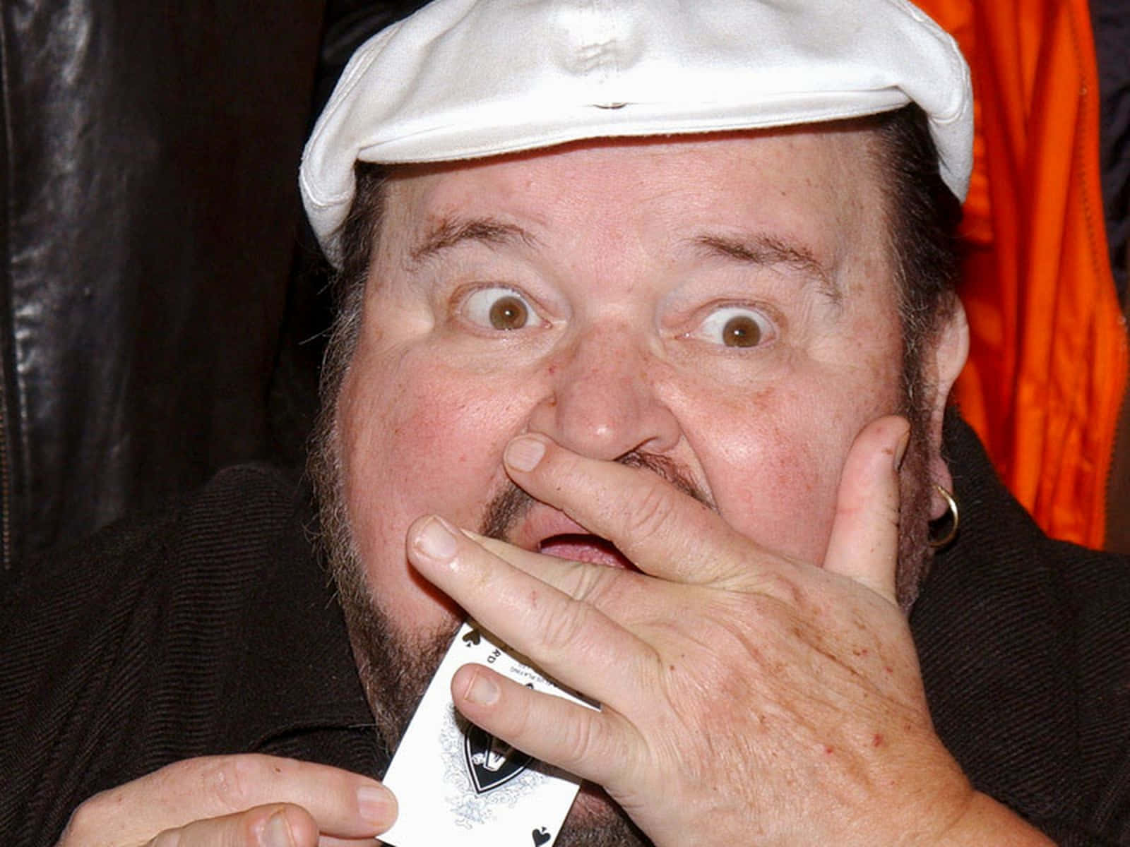 Dom Deluise, white cap, playing card, HD Desktop Wallpaper
