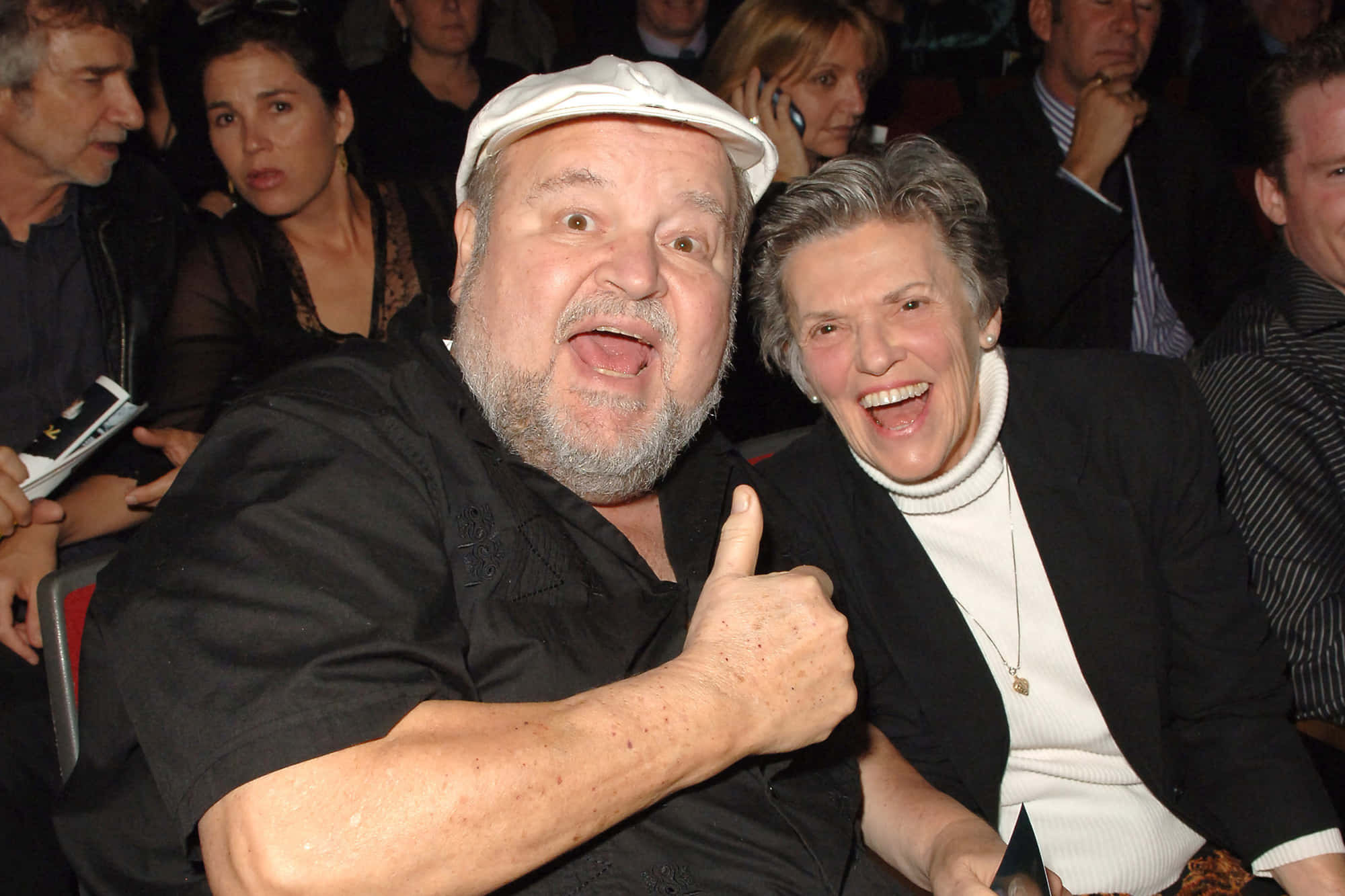 Dom DeLuise, white cap, black shirt, Full HD Desktop Wallpaper