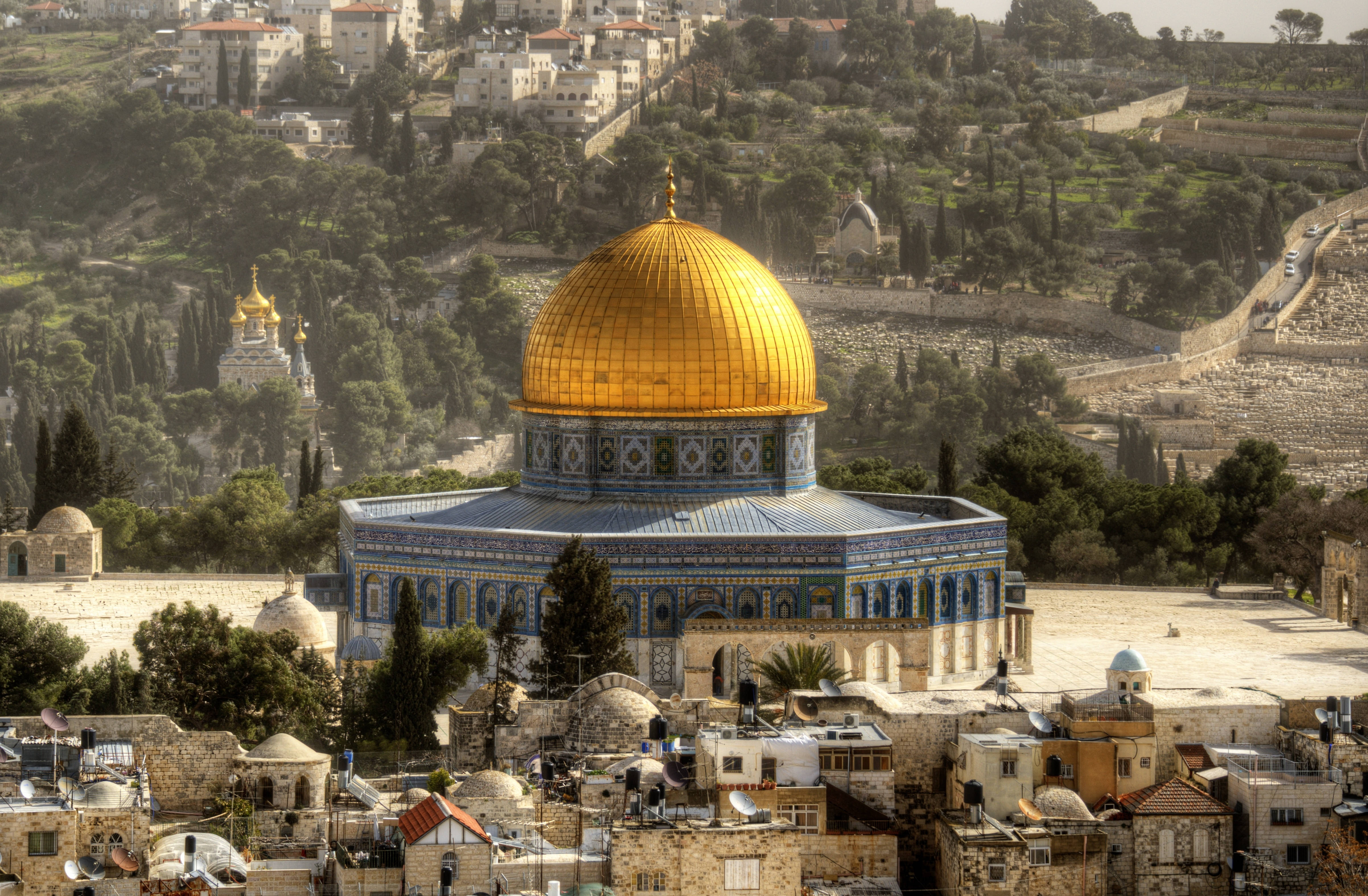 Dome Of The Rock, golden dome, blue-tiled structure, 4K Desktop Wallpaper