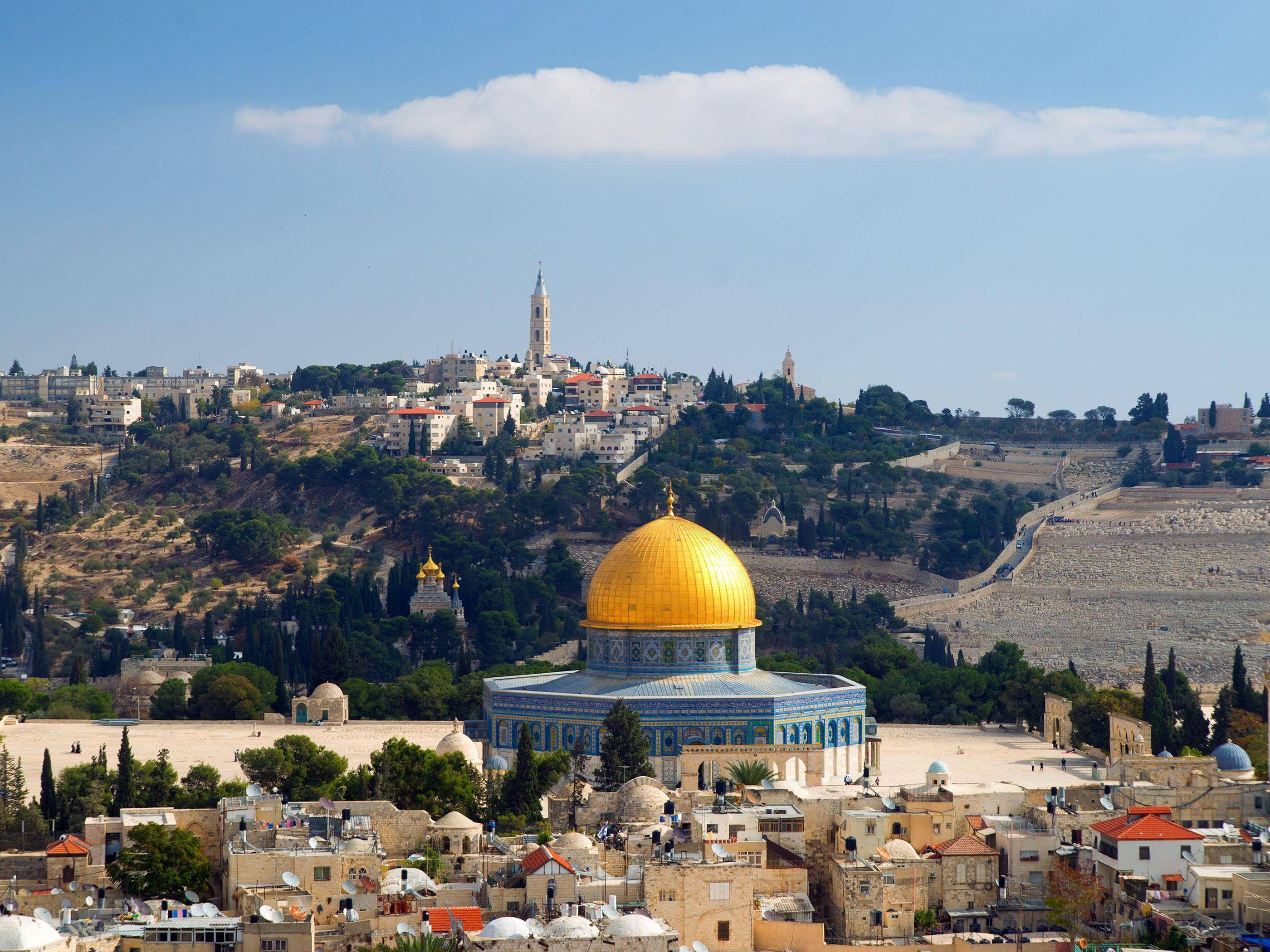 Dome Of The Rock, golden dome, bright blue sky, 2K Desktop Wallpaper