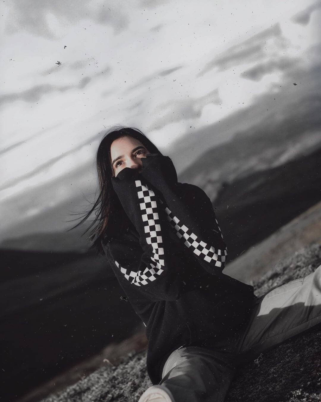 Domelipa, oversized checkered jacket, black hoodie, HD Phone Wallpaper