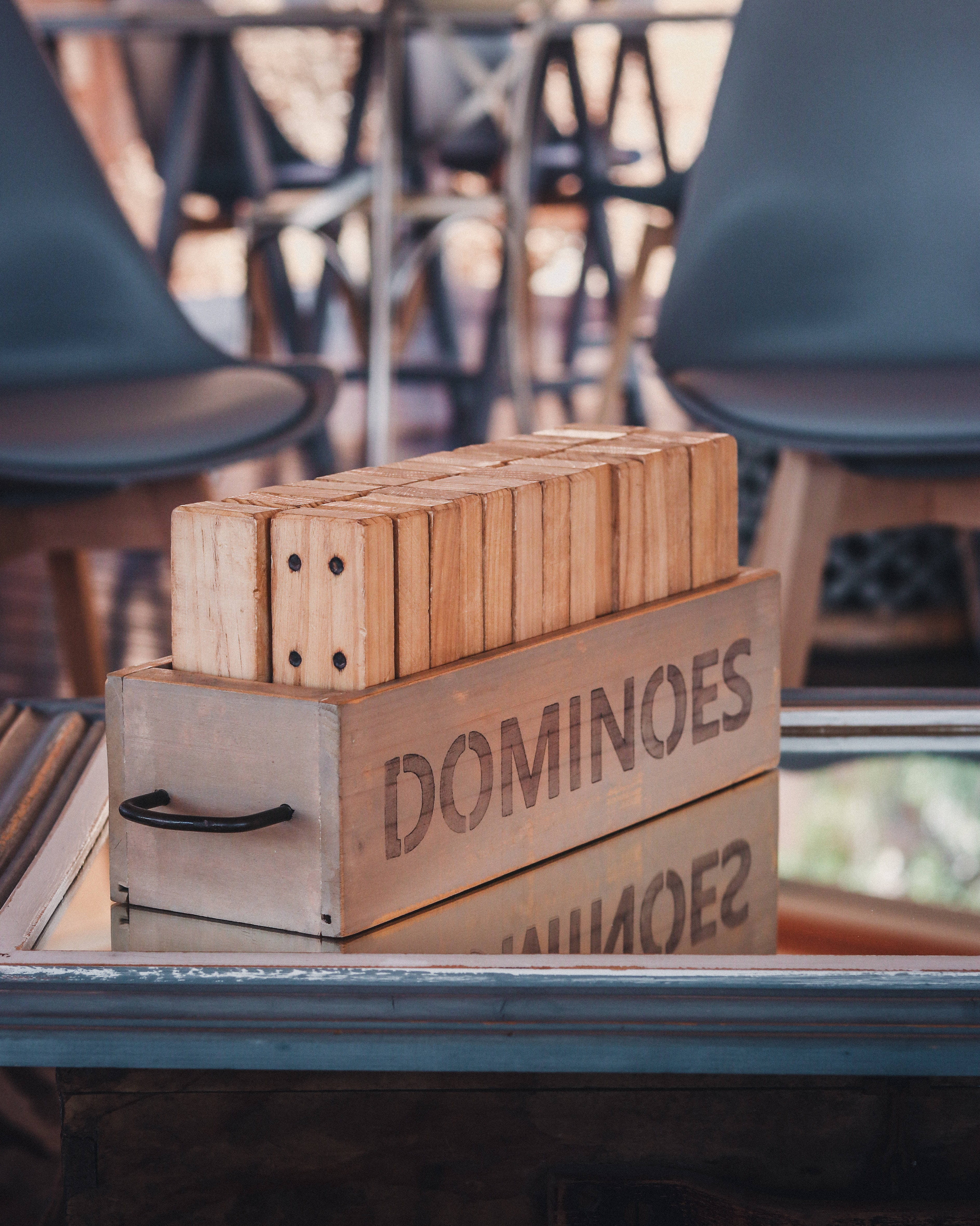 antique dominos, wooden dominoes box, tiles, 4K Phone Wallpaper