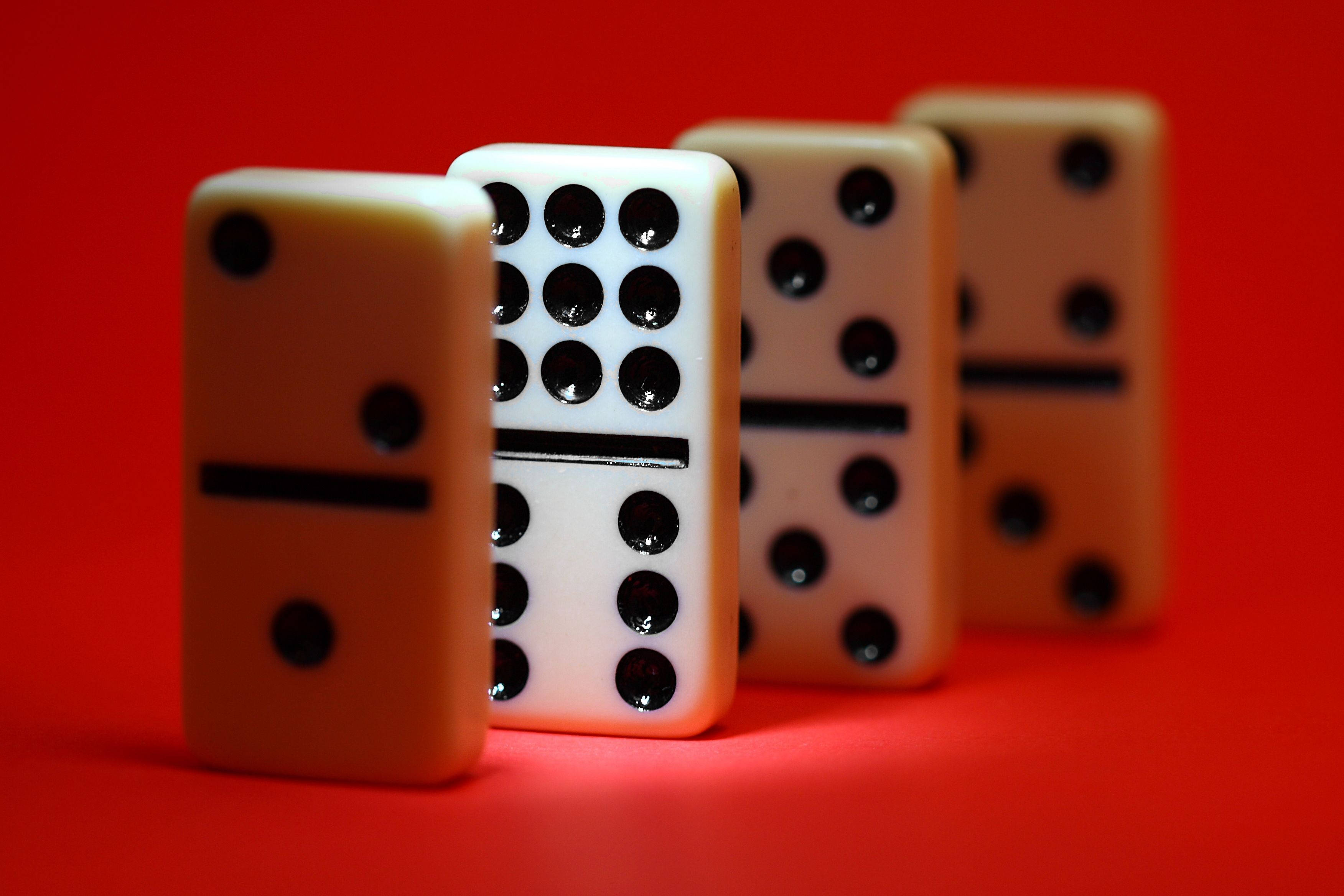 Domino, cream, white, 2K Desktop Wallpaper