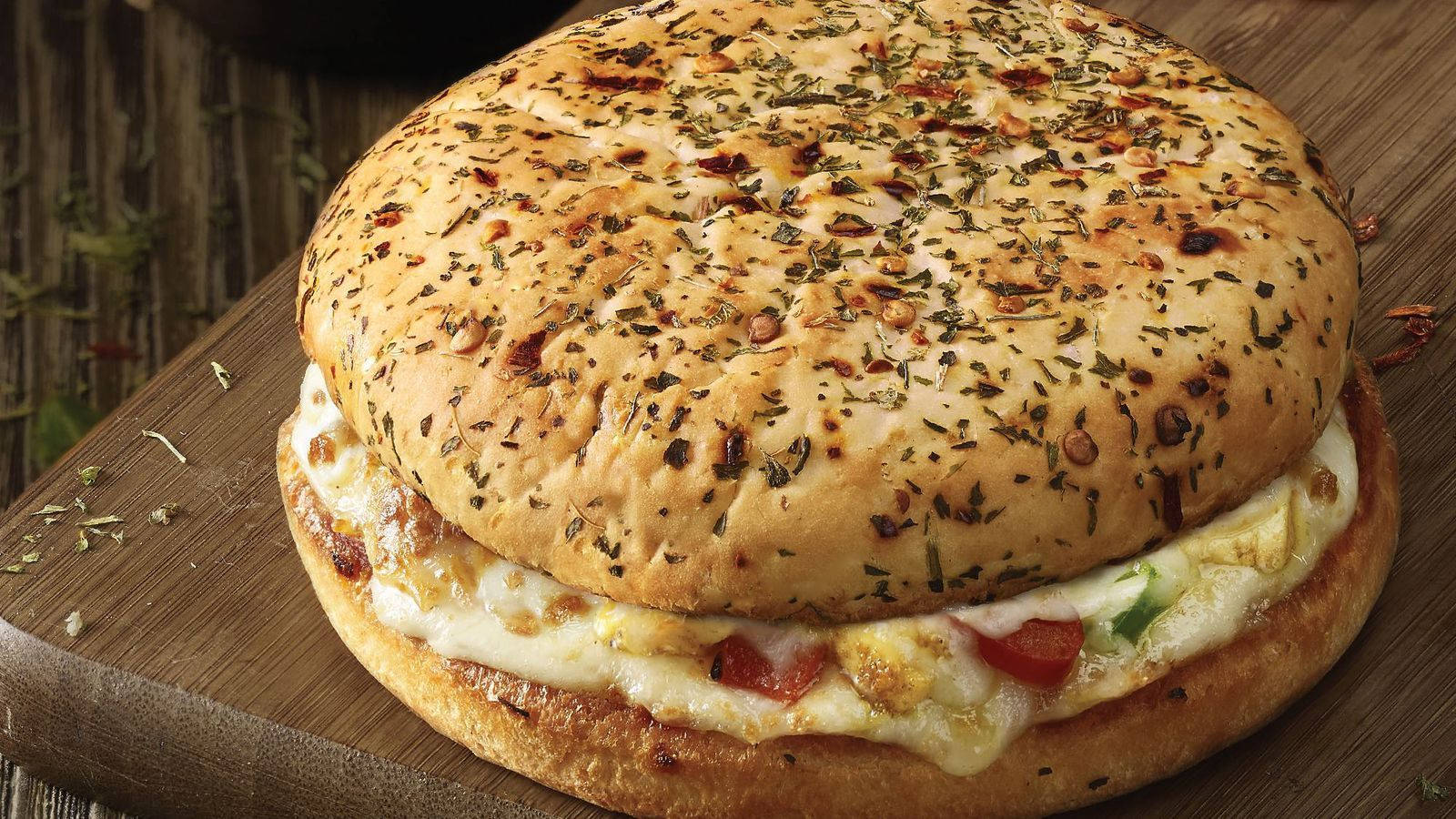 Dominos Pizza, Classic Veg Burger Pizza, golden herb-topped, HD Desktop Wallpaper