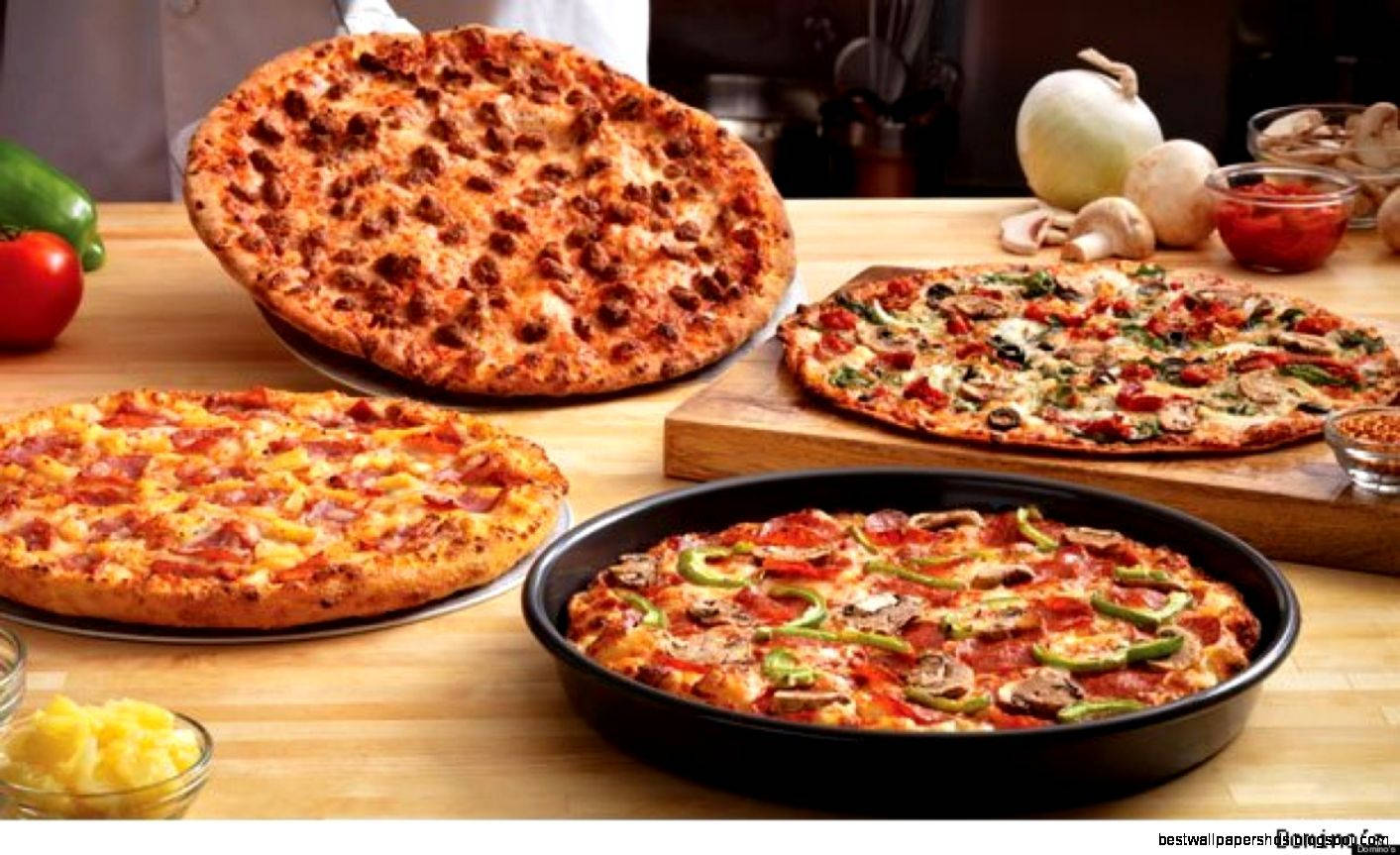 Dominos Pizza, fresh ingredients, wooden table, HD Desktop Wallpaper