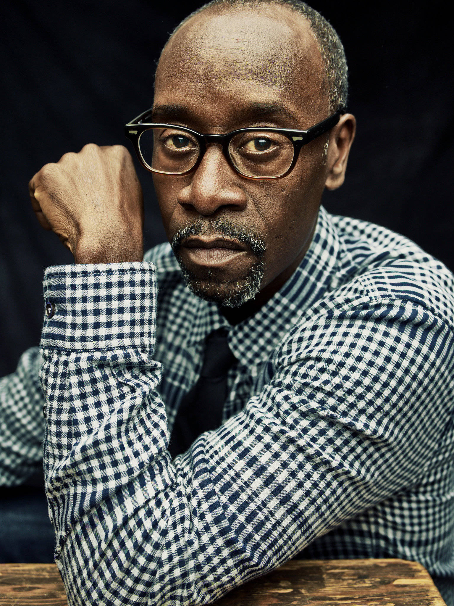 Don Cheadle, glasses, checkered shirt, Full HD Phone Wallpaper