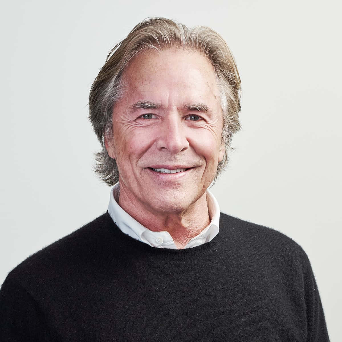 Don Johnson, black sweater, white collared shirt, SD Desktop Wallpaper