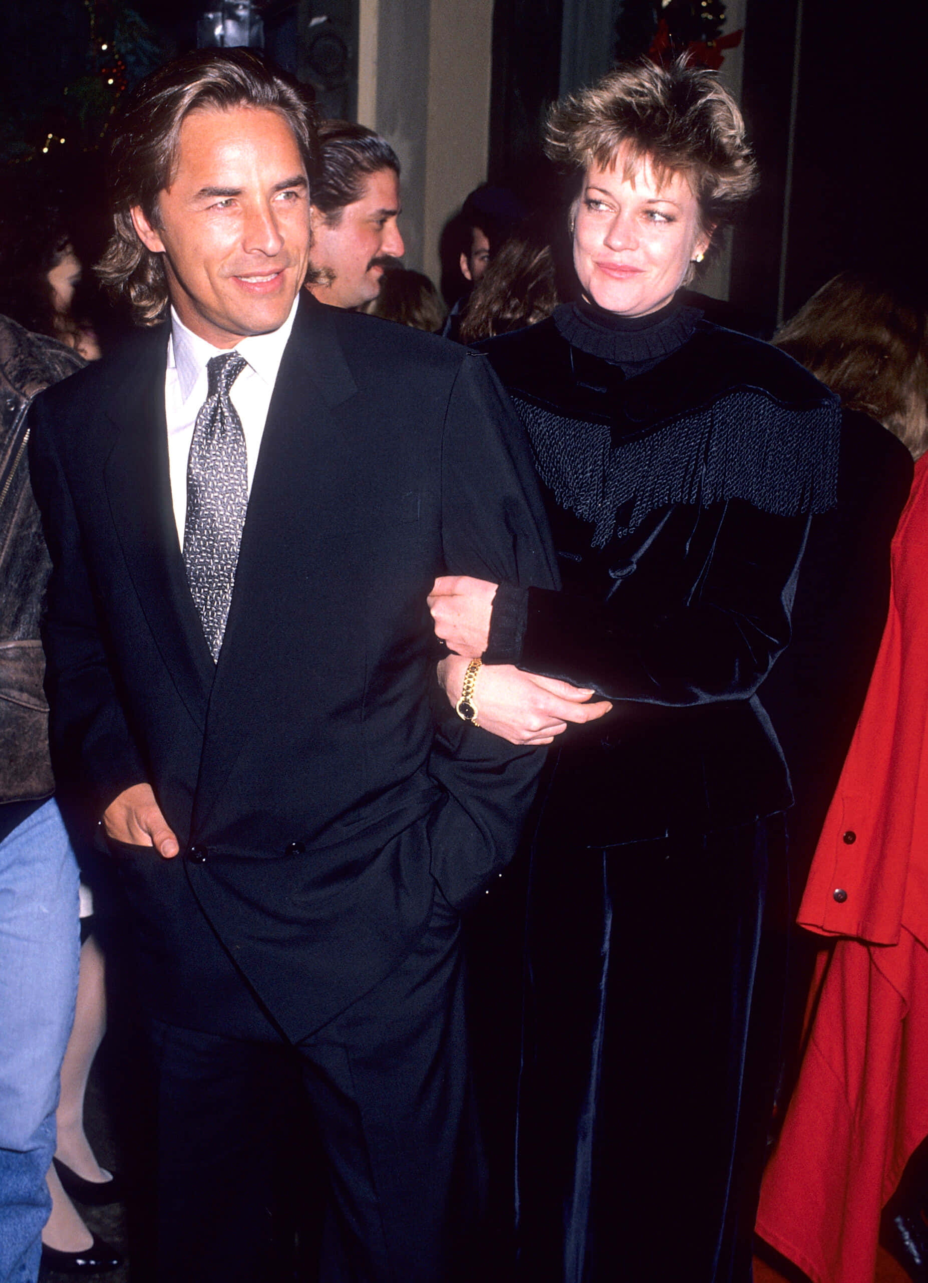 Don Johnson, black suit, patterned tie, 2K Phone Wallpaper