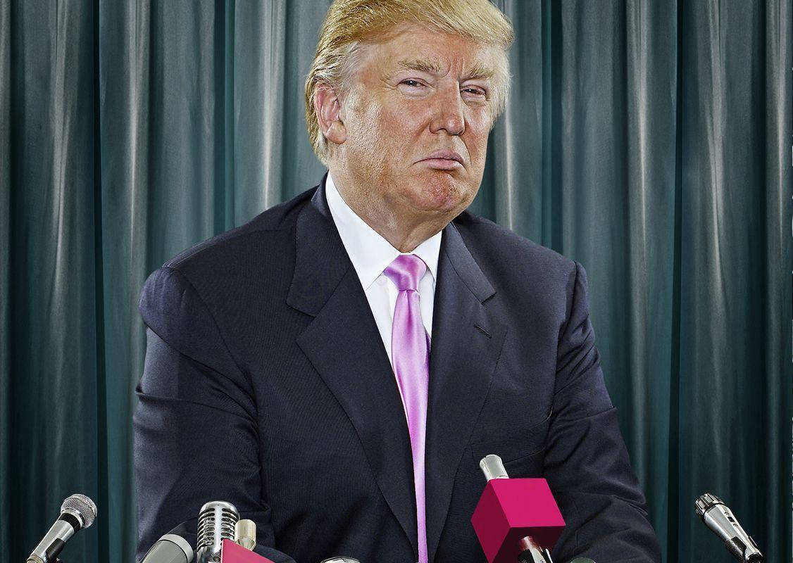 Donald Trump, dark suit, pink tie, SD Desktop Wallpaper