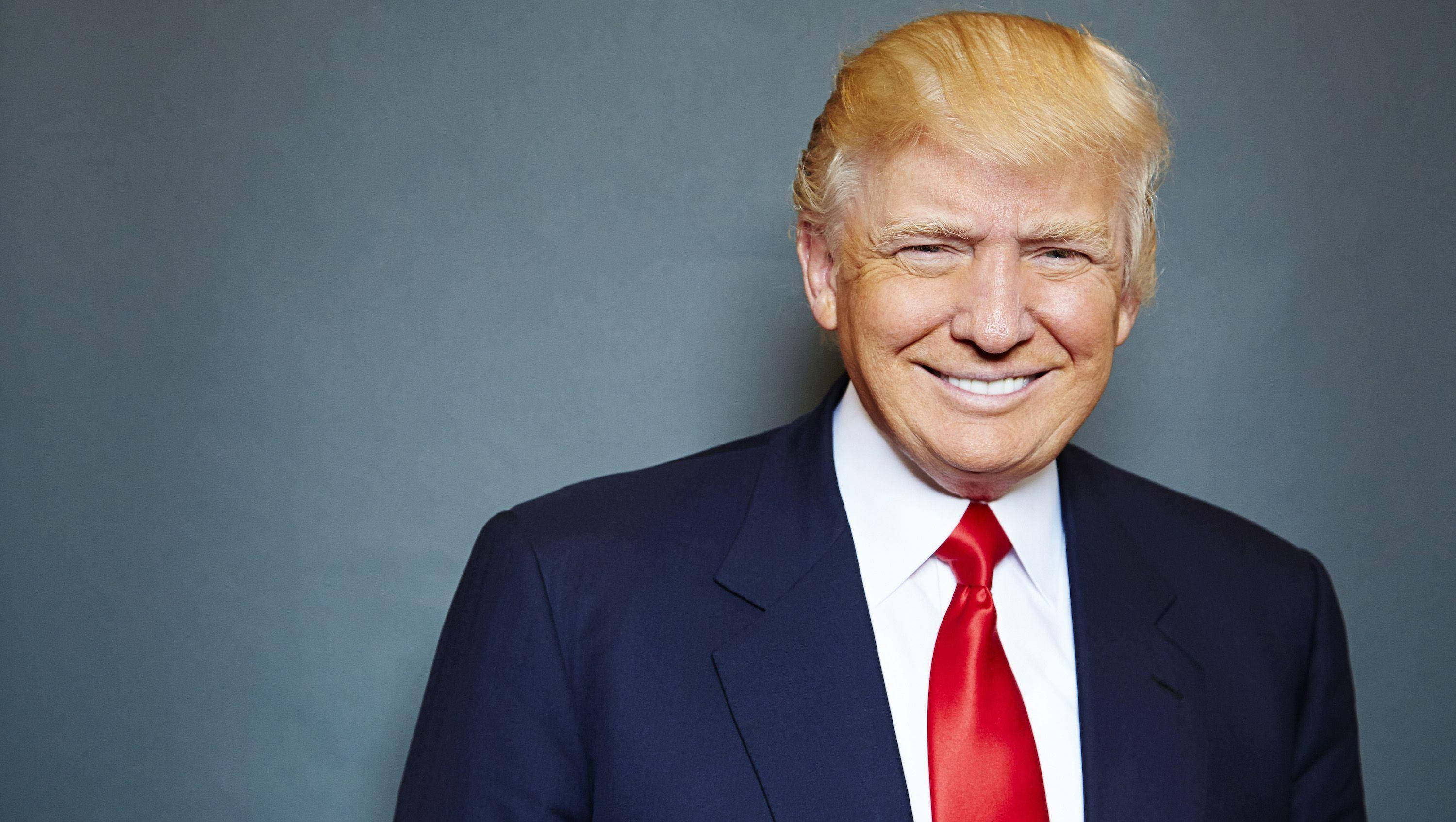 Donald Trump, blonde hair, dark suit, 2K Desktop Wallpaper