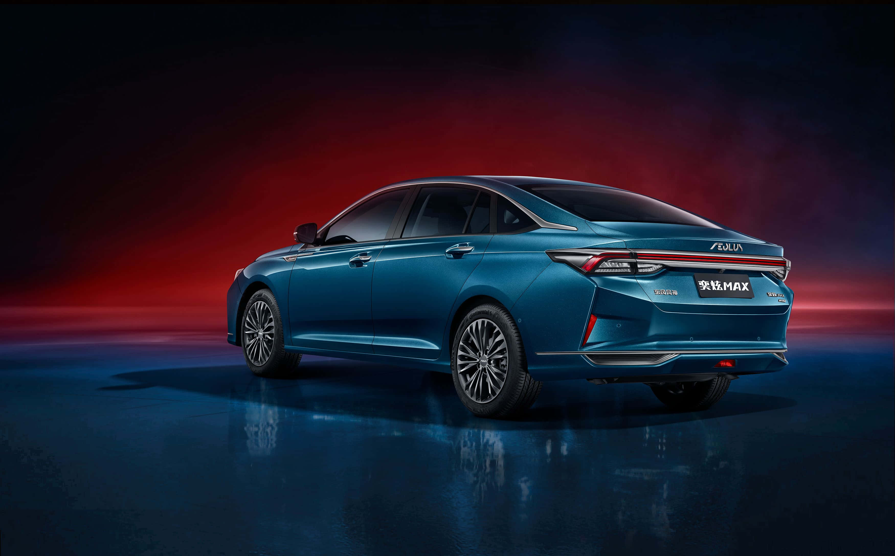 Dongfeng Aeolus Yixuan M A X, blue sedan, modern taillights, 2K Desktop Wallpaper