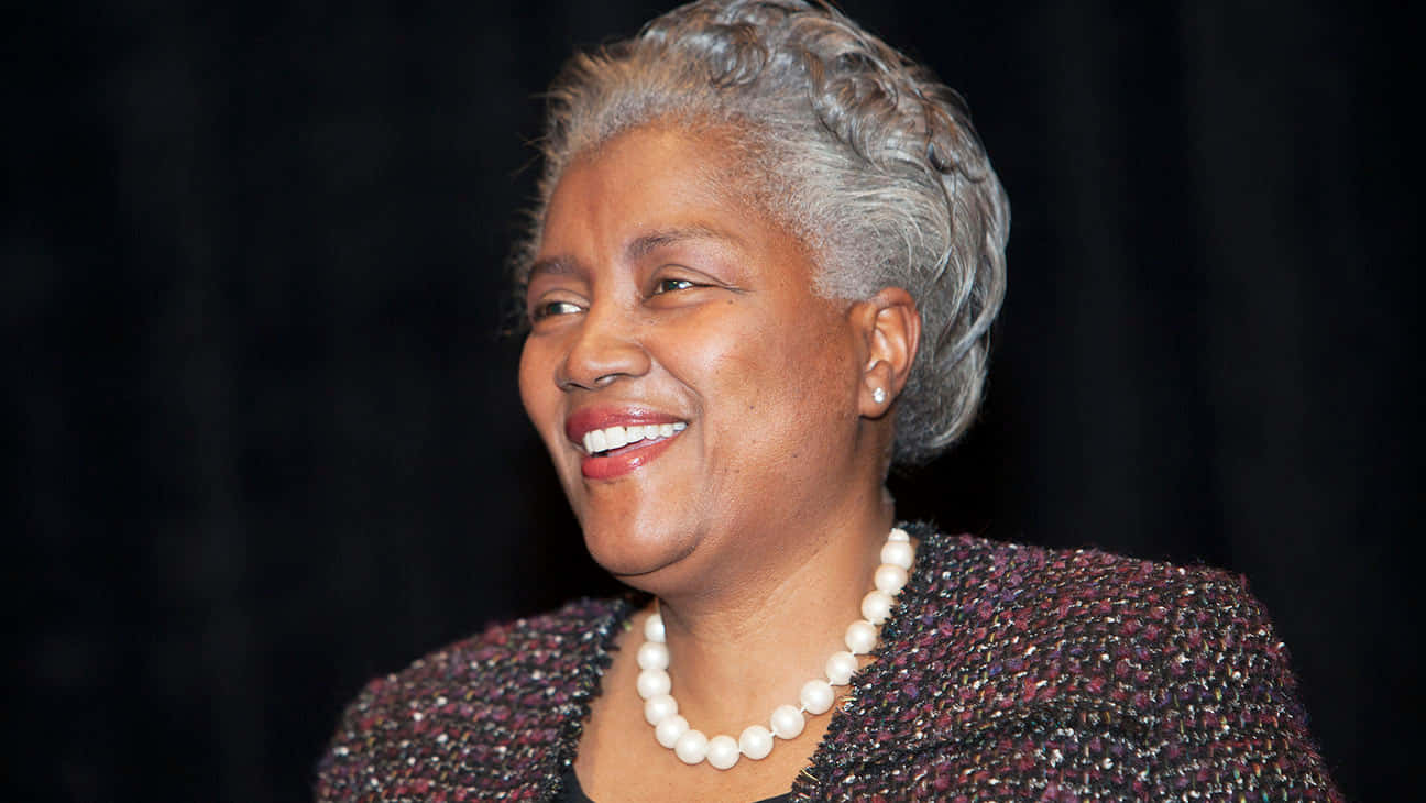 Donna Brazile, silver braided hair, pearl necklace, HD Desktop Wallpaper