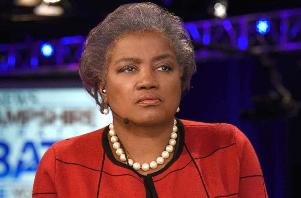 Donna Brazile, red blazer, pearl necklace, SD Desktop Wallpaper