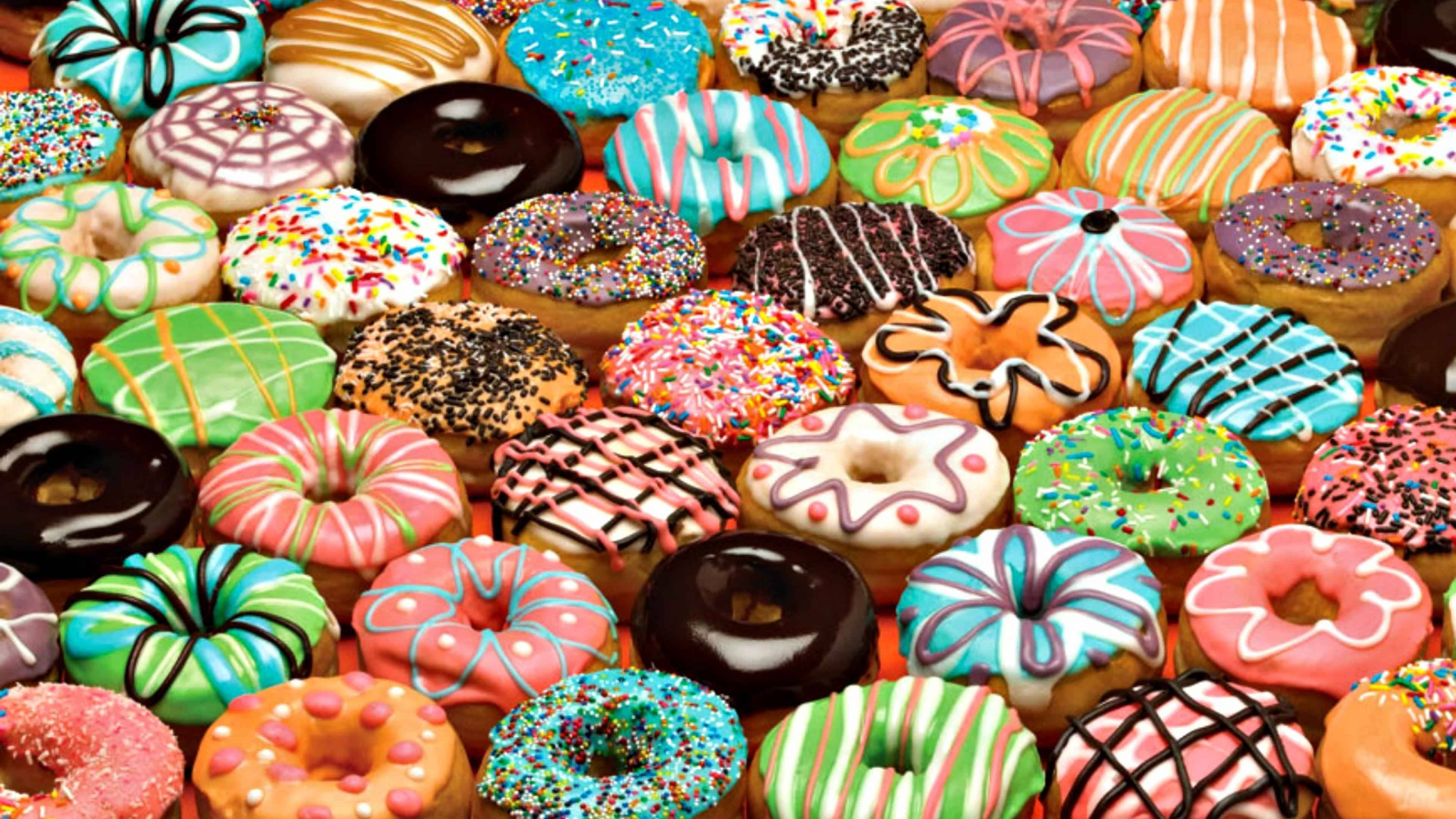colorful frostings, sprinkles, drizzles, 4K Desktop Wallpaper