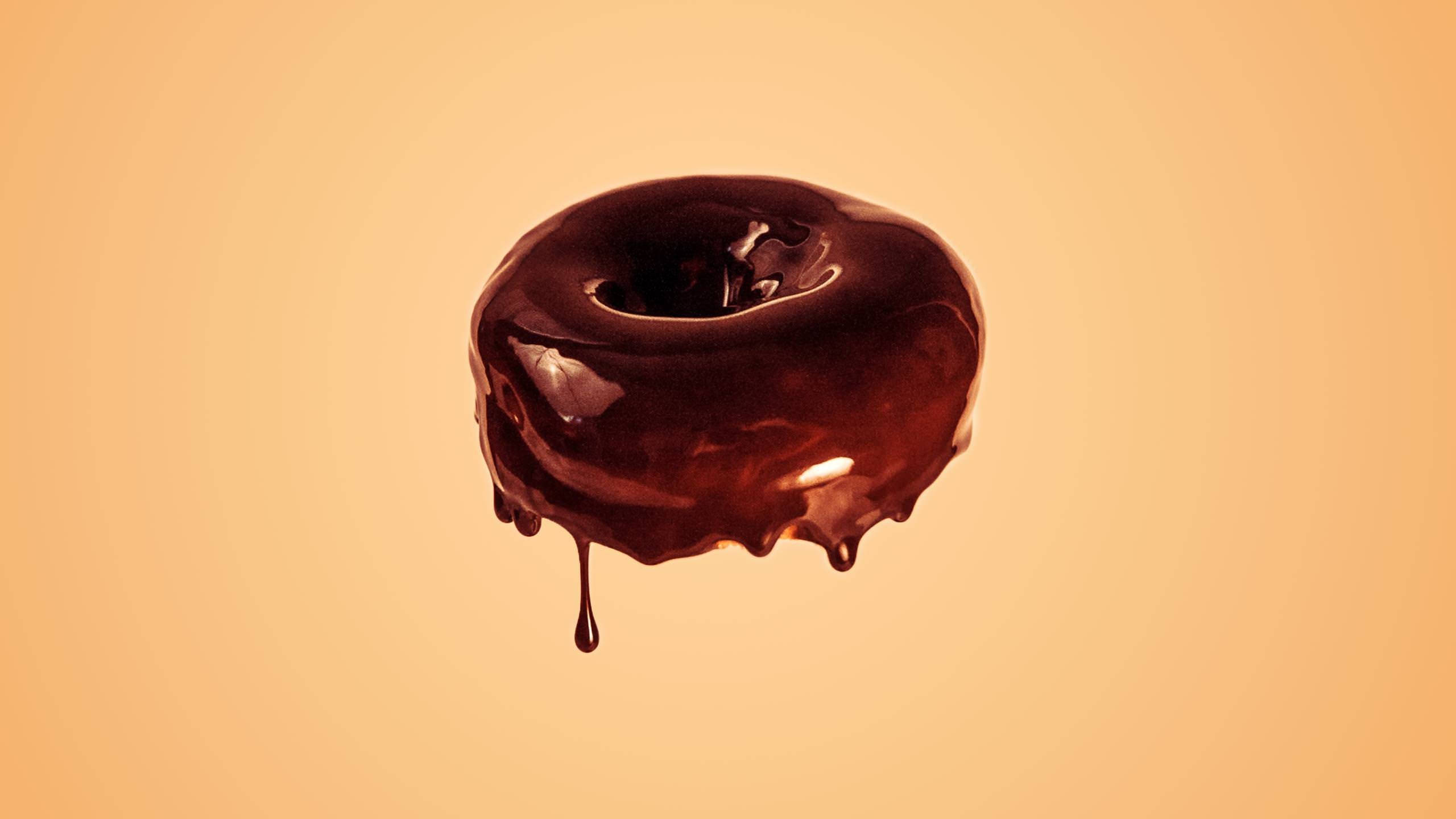 dripping choco donut, glossy chocolate-glazed donut, dripping icing, 2K Desktop Wallpaper