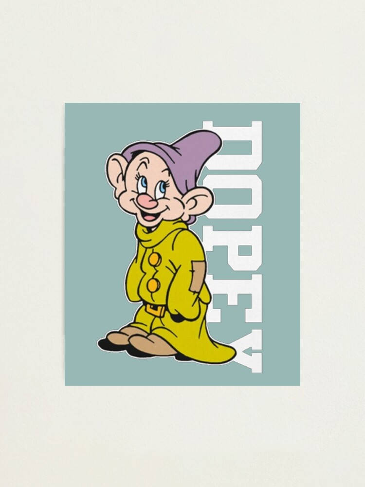 Dopey, yellow outfit, purple hat, SD Phone Wallpaper
