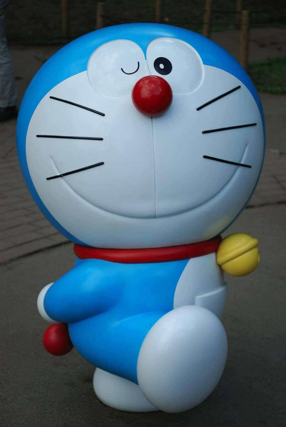 Doraemon, iPhone, blue robotic cat, HD Phone Wallpaper