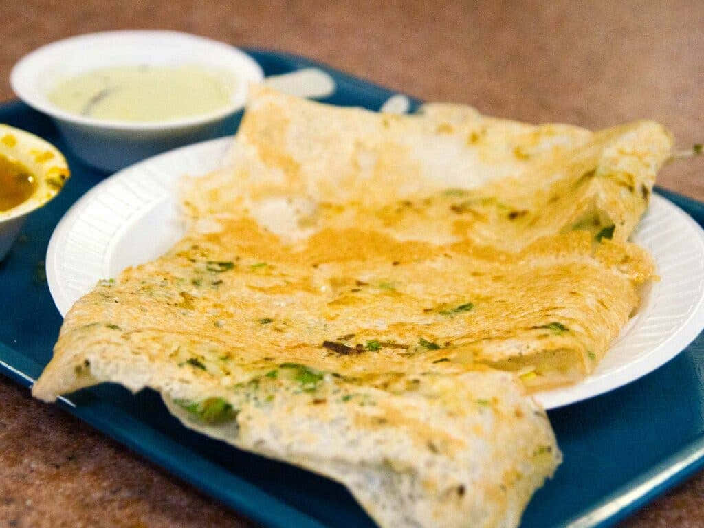 Crispy South Indian Dosa, green herbs, white plate, SD Desktop Wallpaper