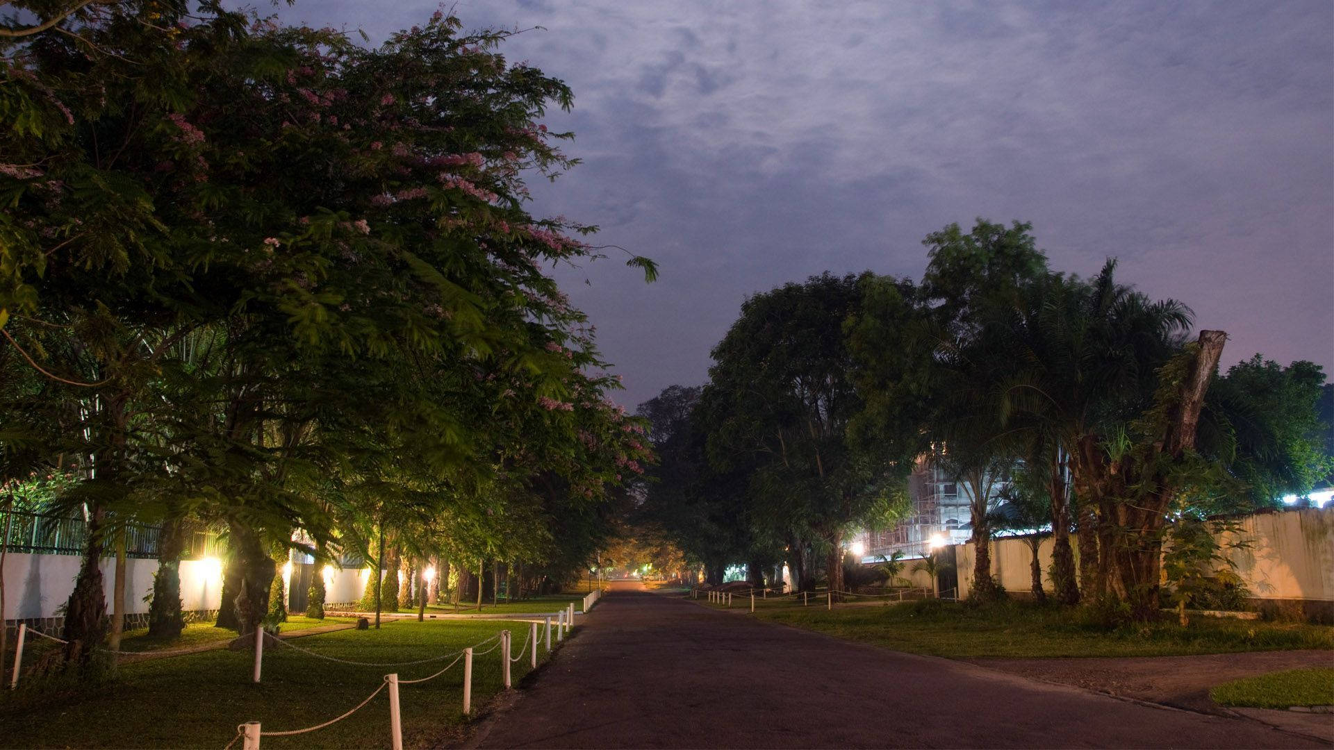Peaceful Park, Congo, dusk, Full HD Desktop Wallpaper
