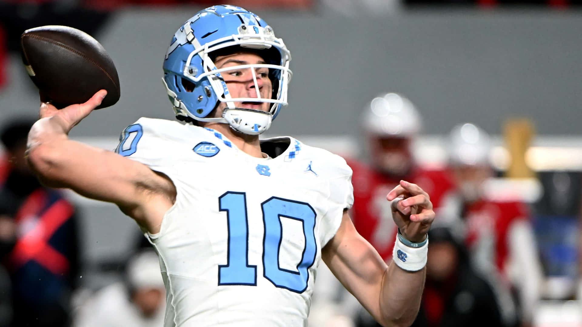 Drake Maye, number 10, white and blue uniform, Full HD Desktop Wallpaper