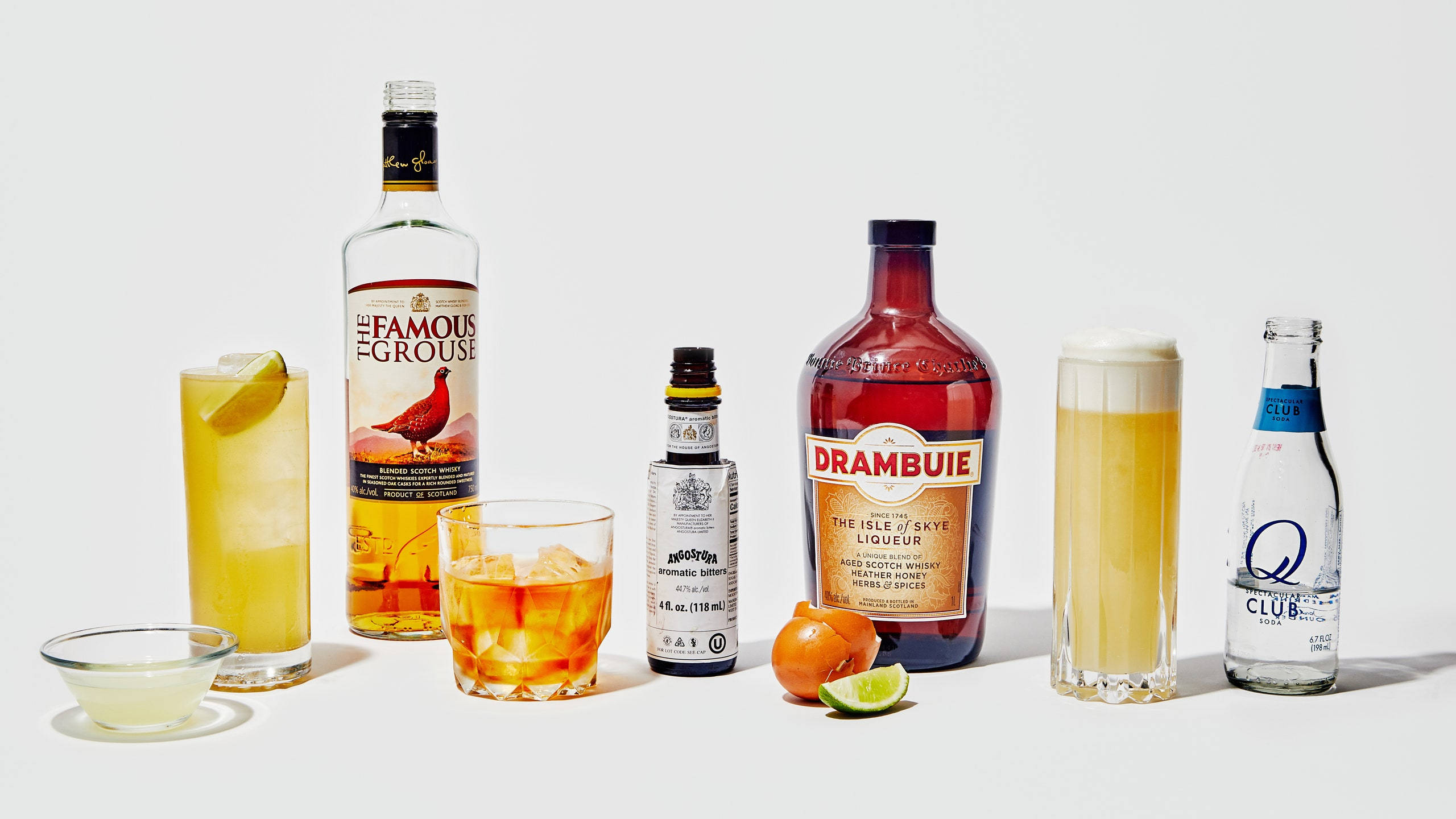 Drambuie, whisky liqueur bottles, cocktails, 2K Desktop Wallpaper