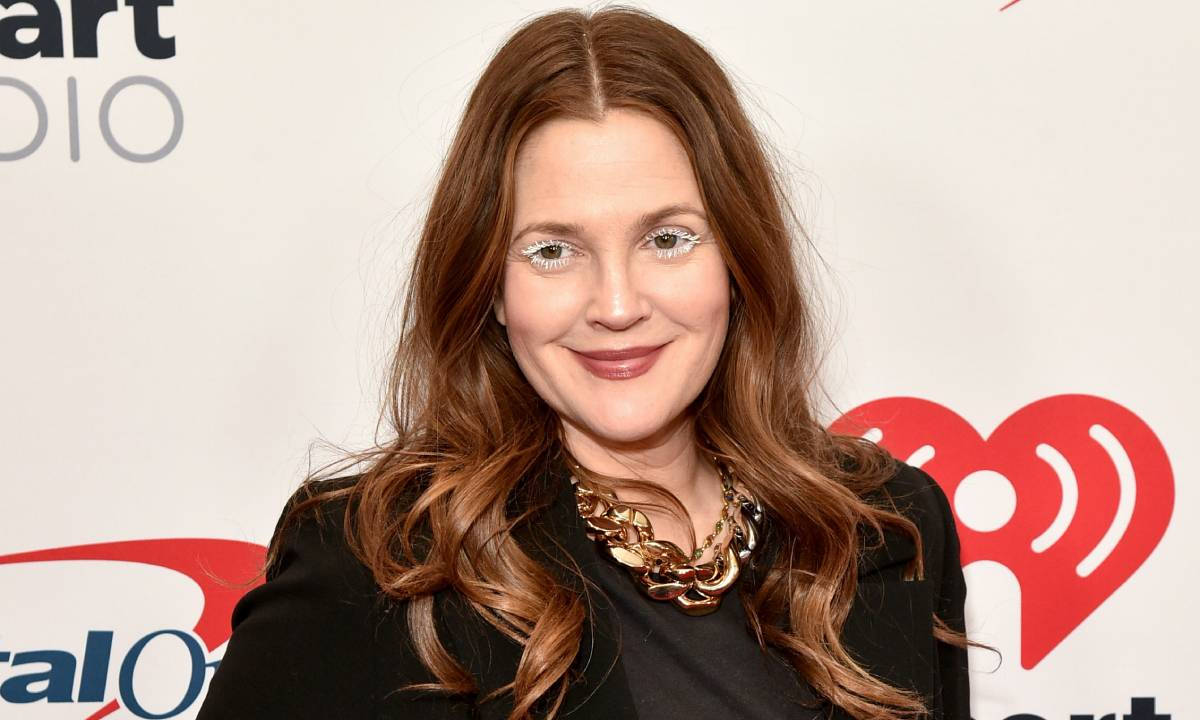 Drew Barrymore, white eyelashes, glittery eyes, SD Desktop Wallpaper