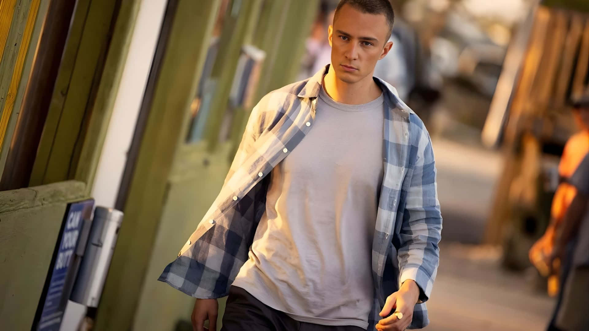 Drew Starkey, blue plaid shirt, sunlit urban alleyway, Full HD Desktop Wallpaper