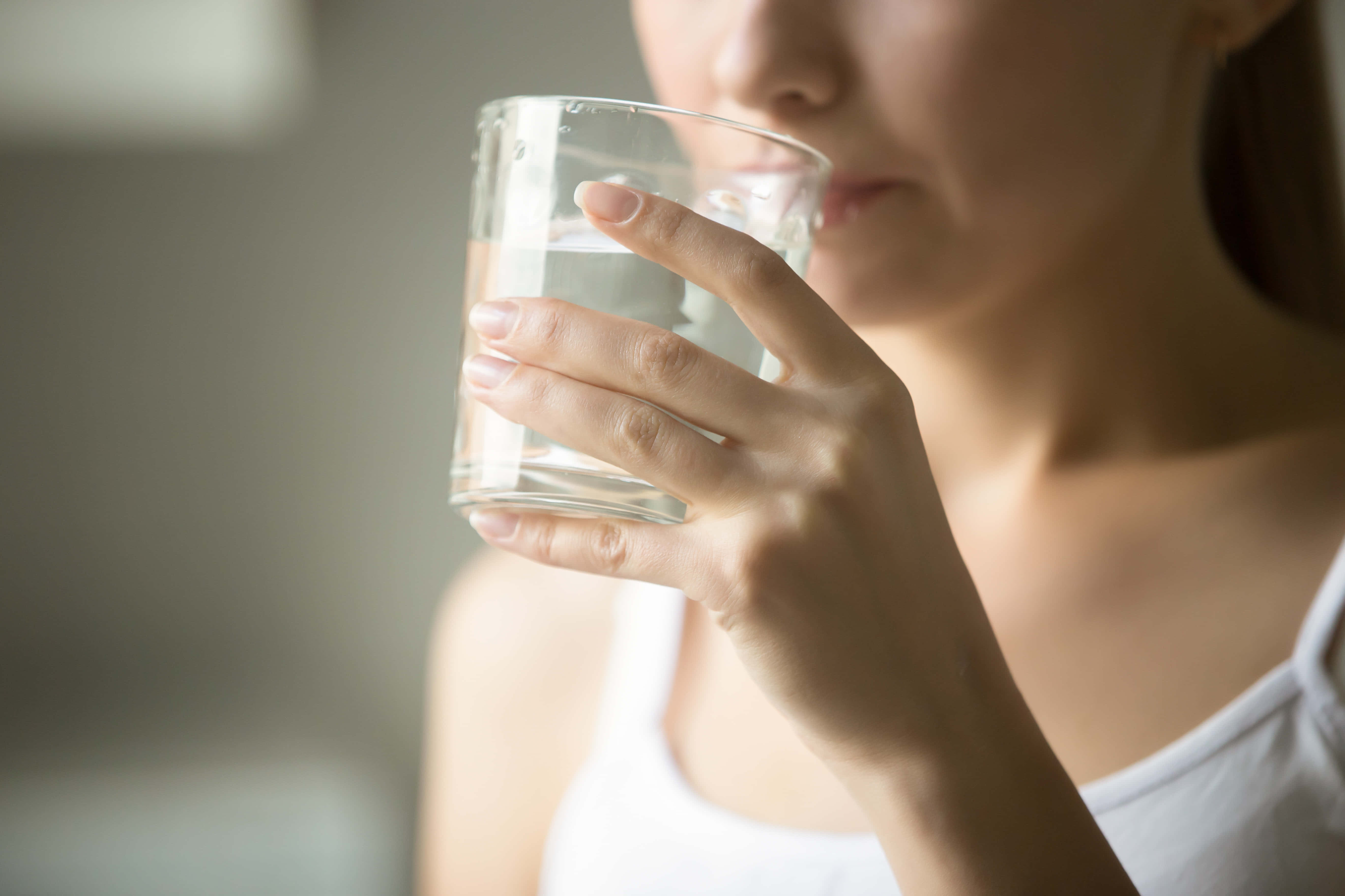 woman, water, clear glass, 5K Desktop Wallpaper