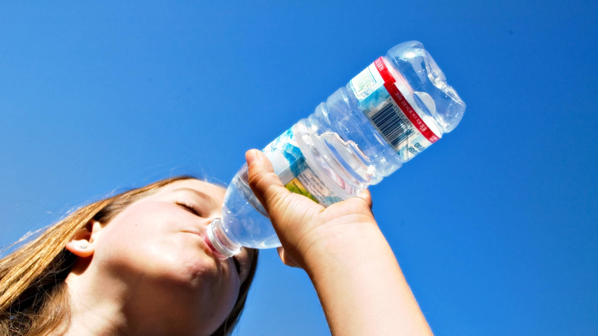 clear plastic water bottle, vibrant blue sky, sunny day, Full HD Desktop Wallpaper