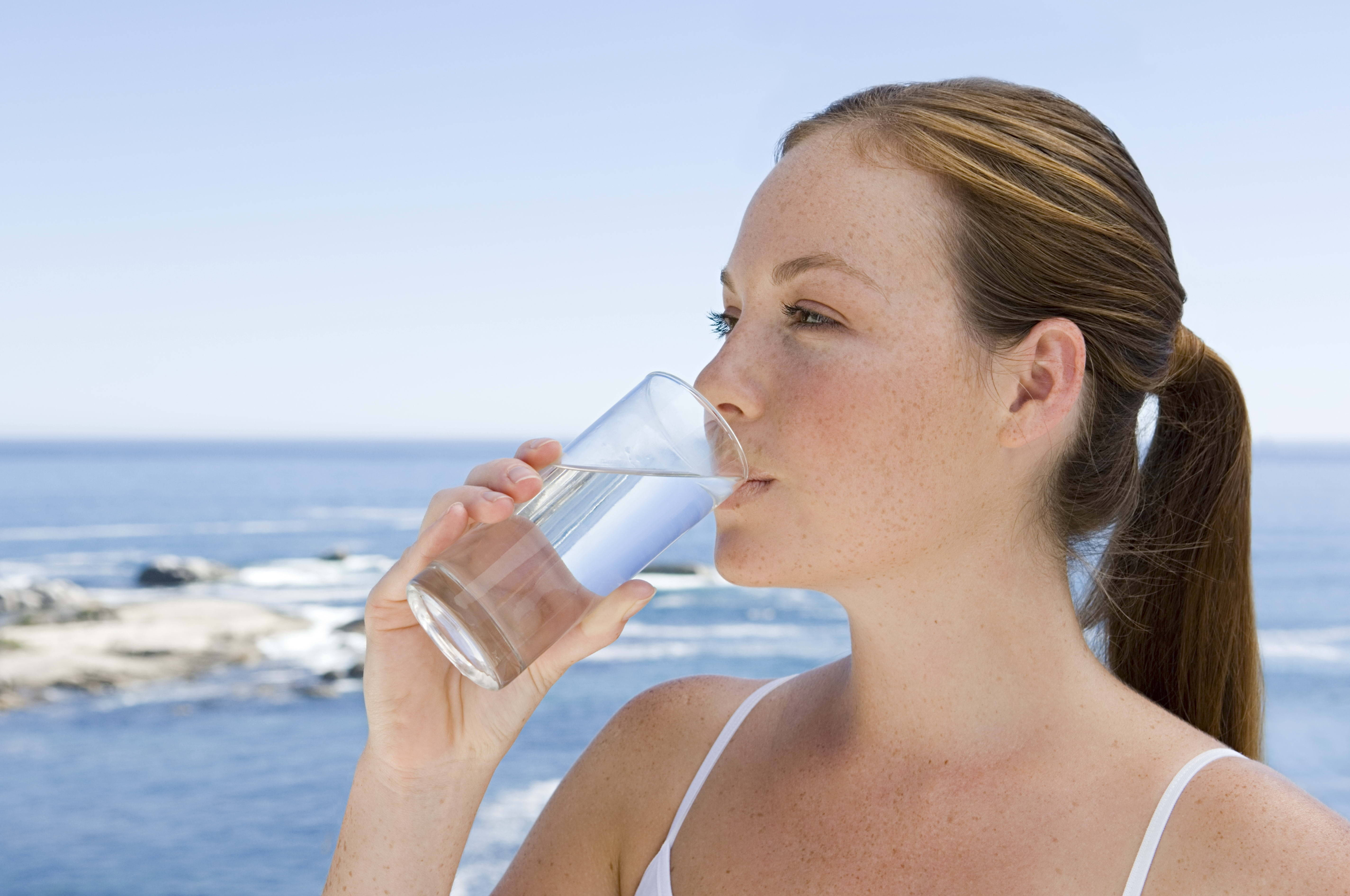woman, drinking water, beach, 5K Desktop Wallpaper