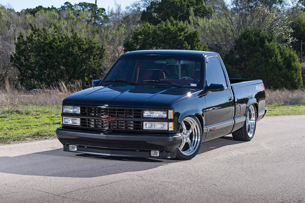 Chevrolet pickup truck, glossy black, custom chrome wheels, SD Desktop Wallpaper