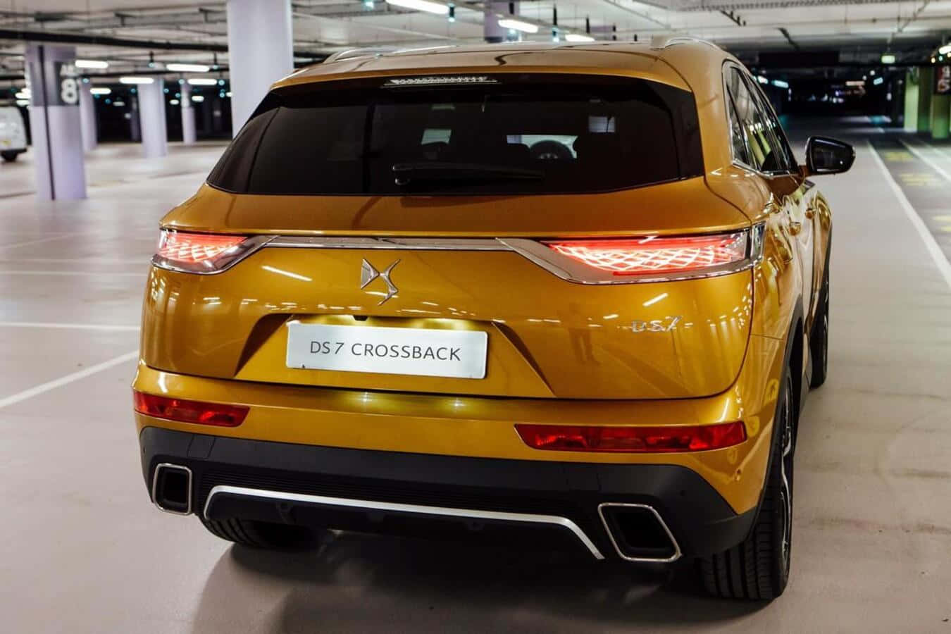 DS 7 Crossback E-Tense, gold, underground parking garage, HD Desktop Wallpaper