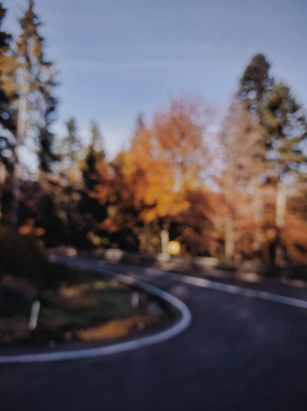 dslr blur, winding road, autumn road, HD Phone Wallpaper
