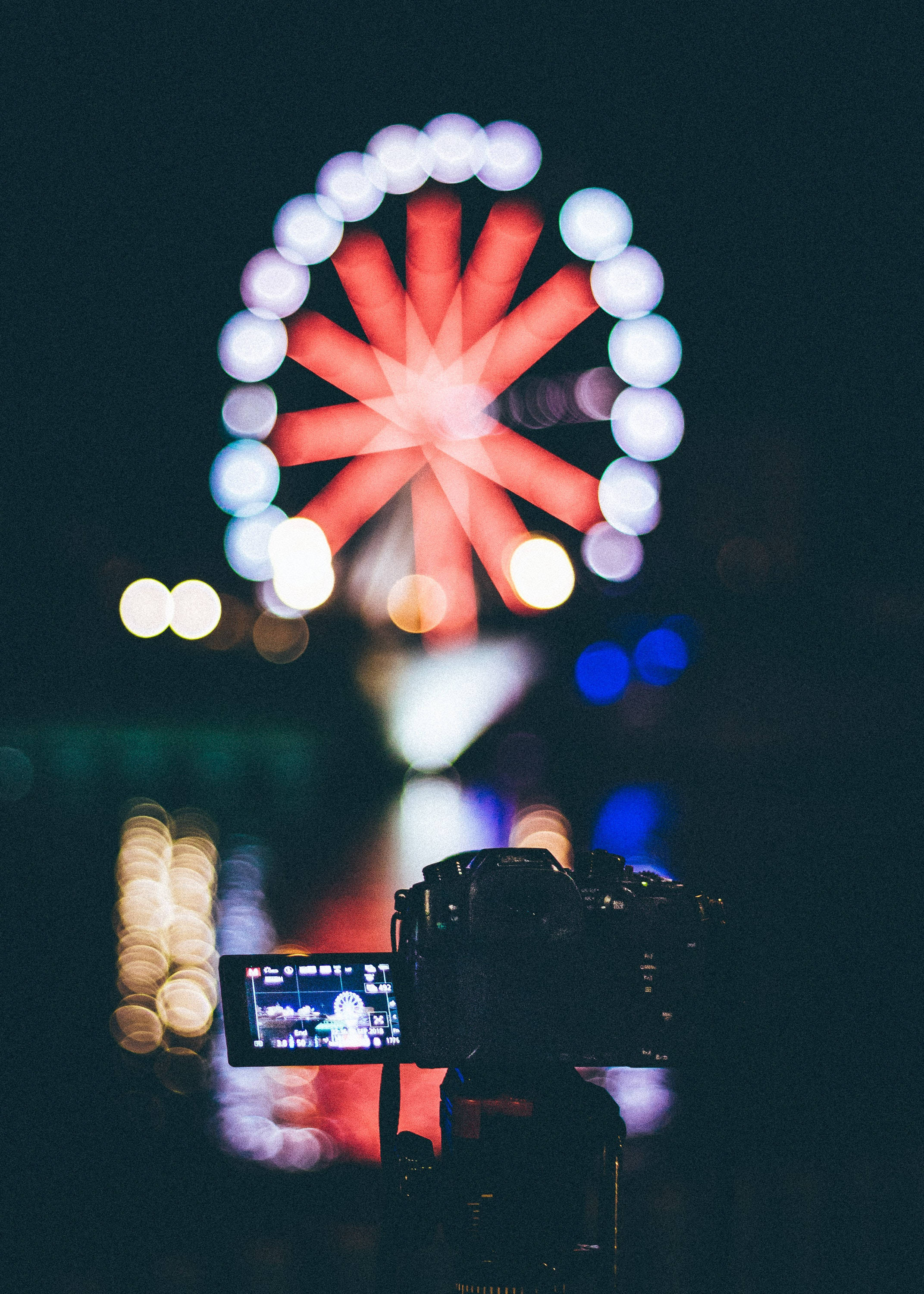 DSLR Camera, tripod, Ferris wheel, 2K Phone Wallpaper