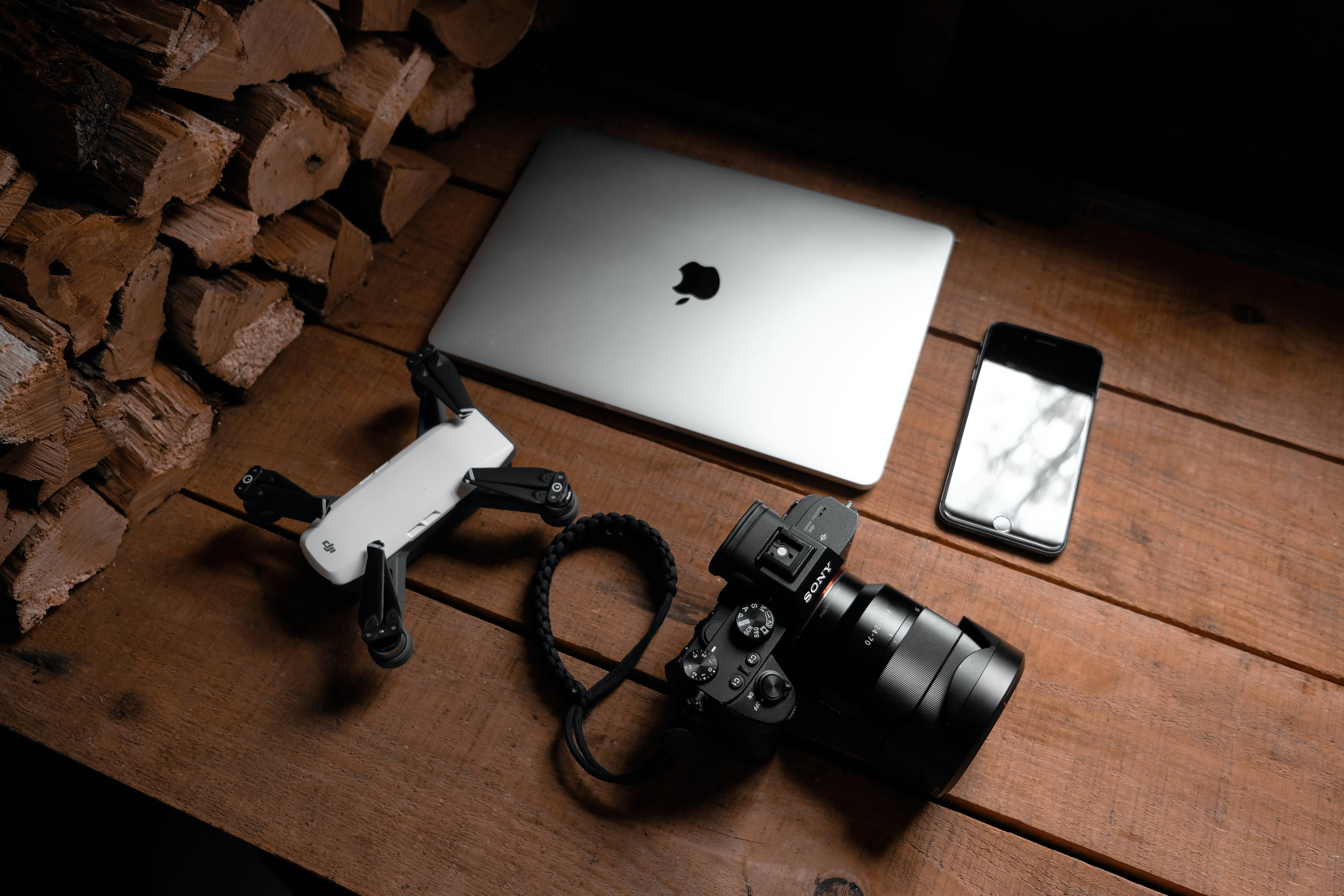 DSLR Camera, laptop, phone, 5K Desktop Wallpaper