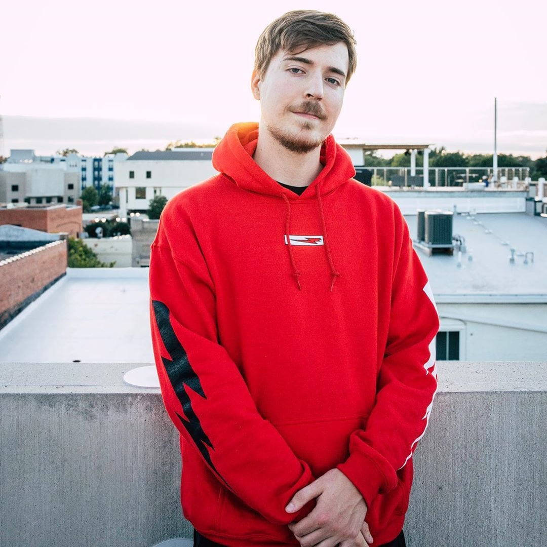 Dude Perfect, red sweater hoodie, rooftop, SD Desktop Wallpaper